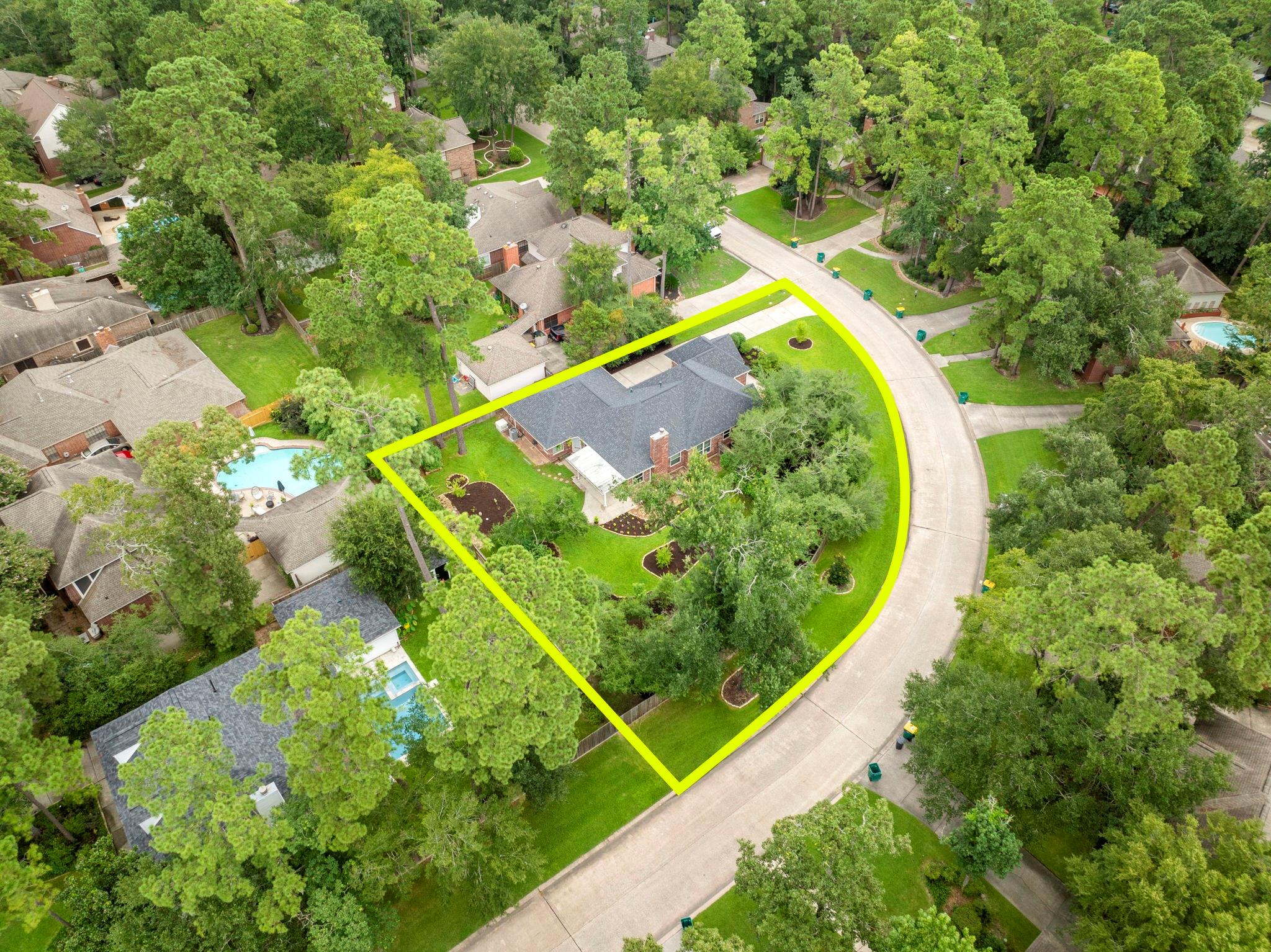 31 E Bonneymead Circle