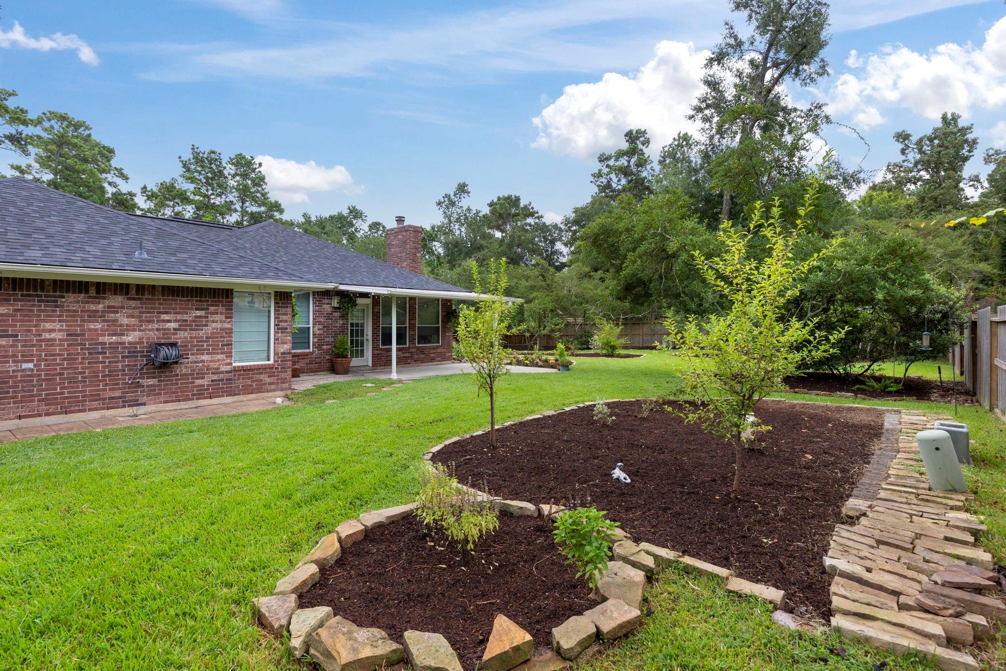 31 E Bonneymead Circle