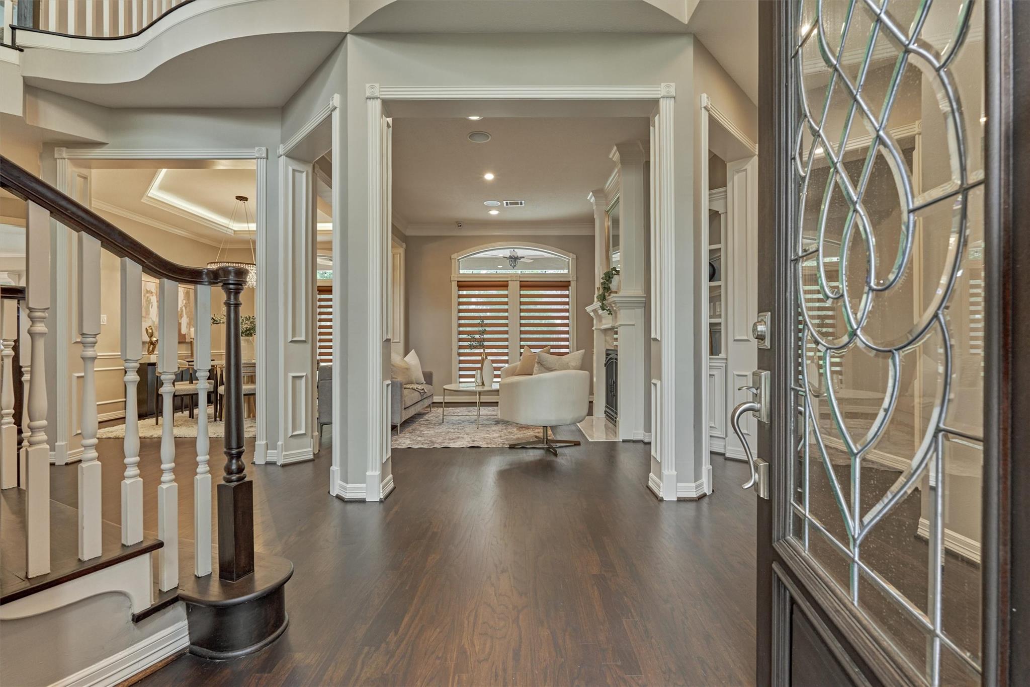7 Gentry Oak Court