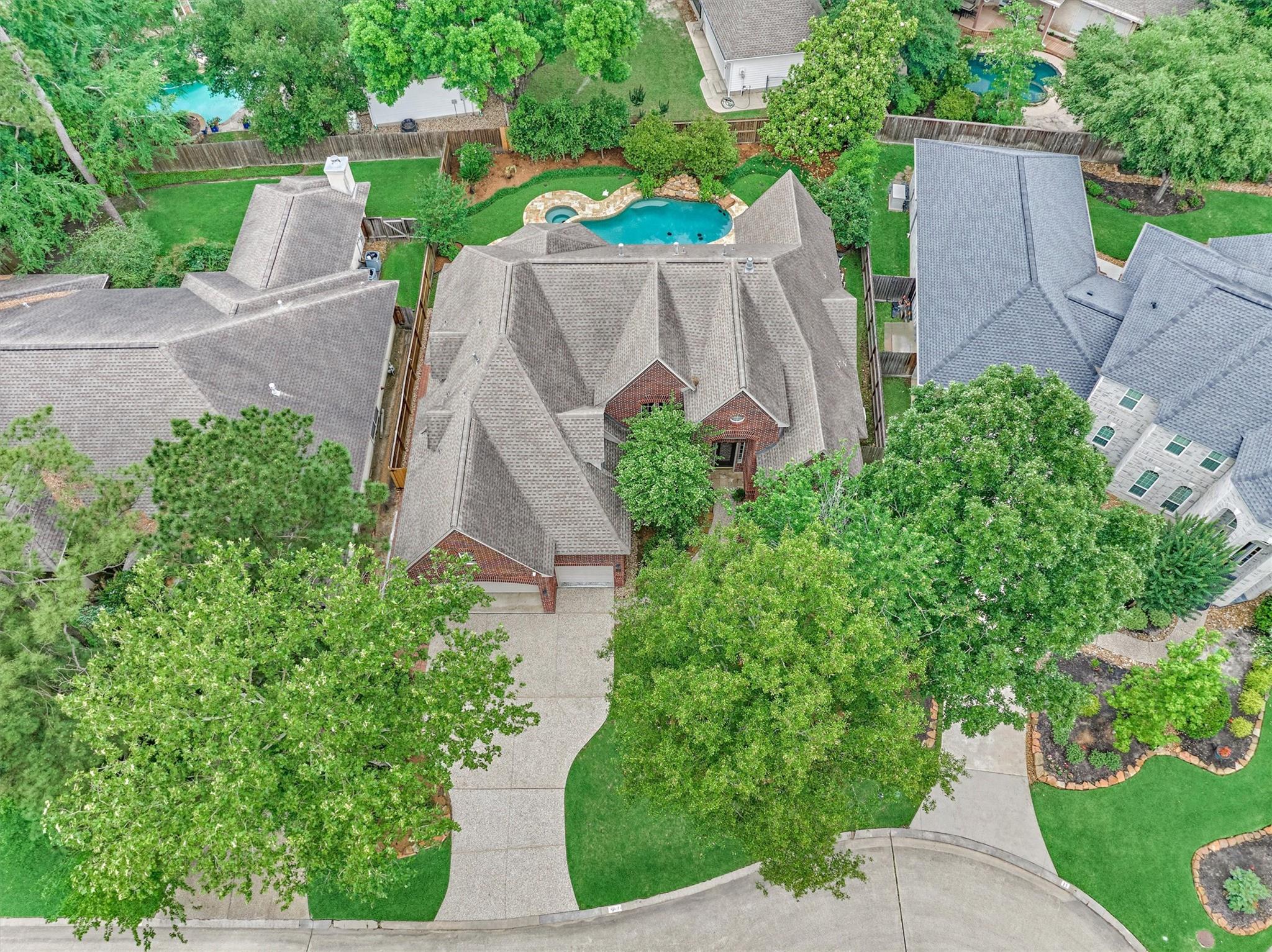 7 Gentry Oak Court