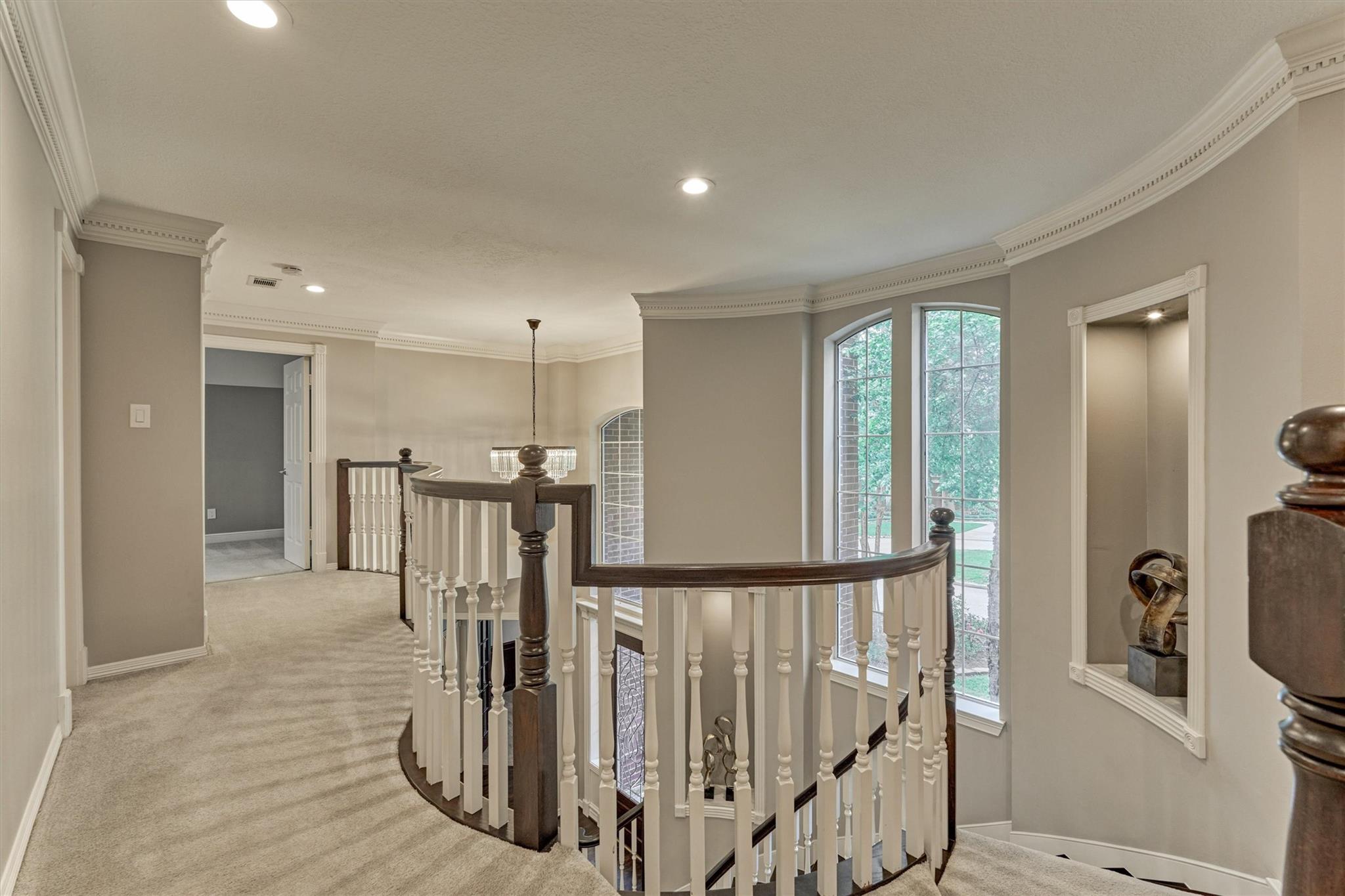 7 Gentry Oak Court