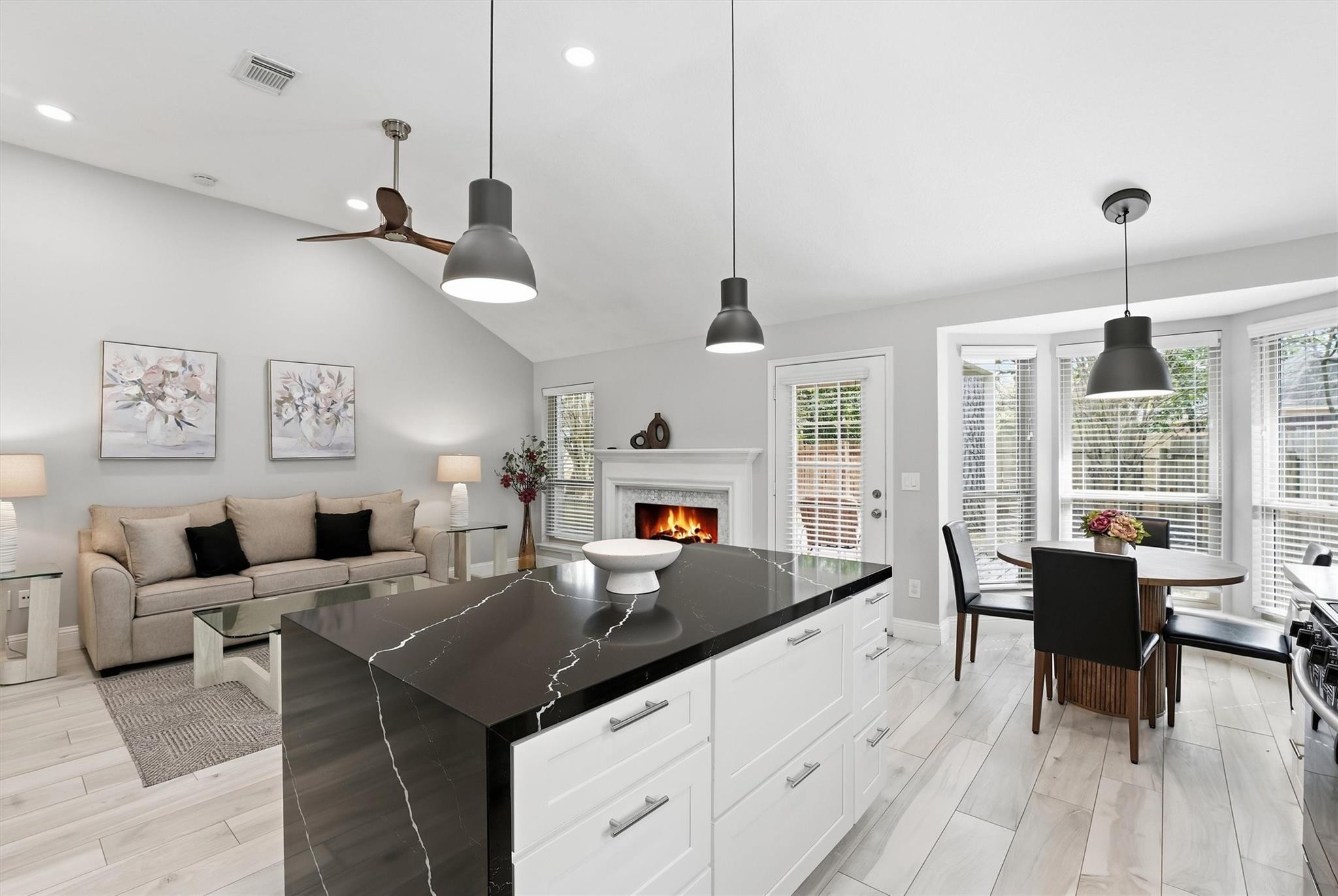 179 N Dreamweaver Circle