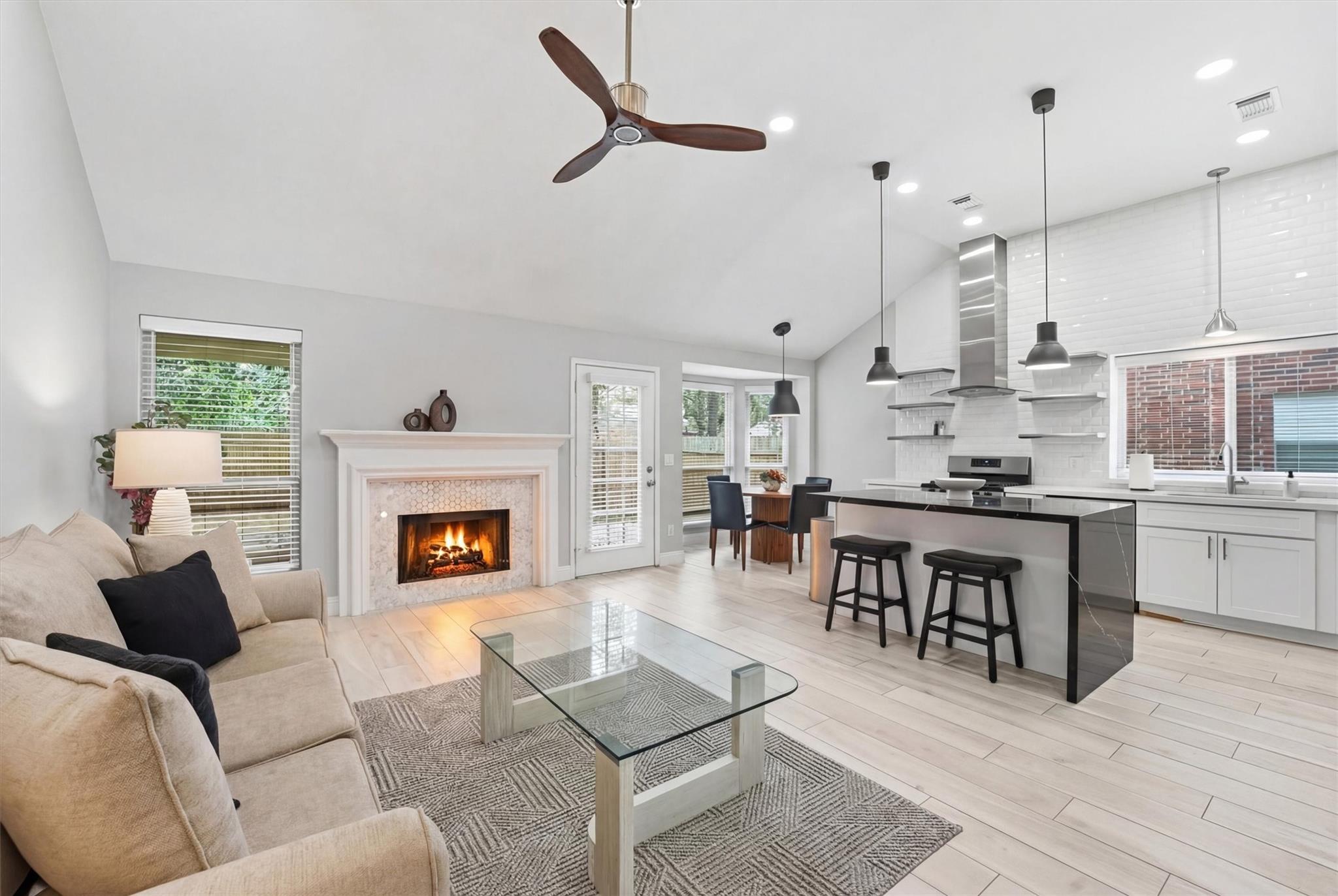 179 N Dreamweaver Circle