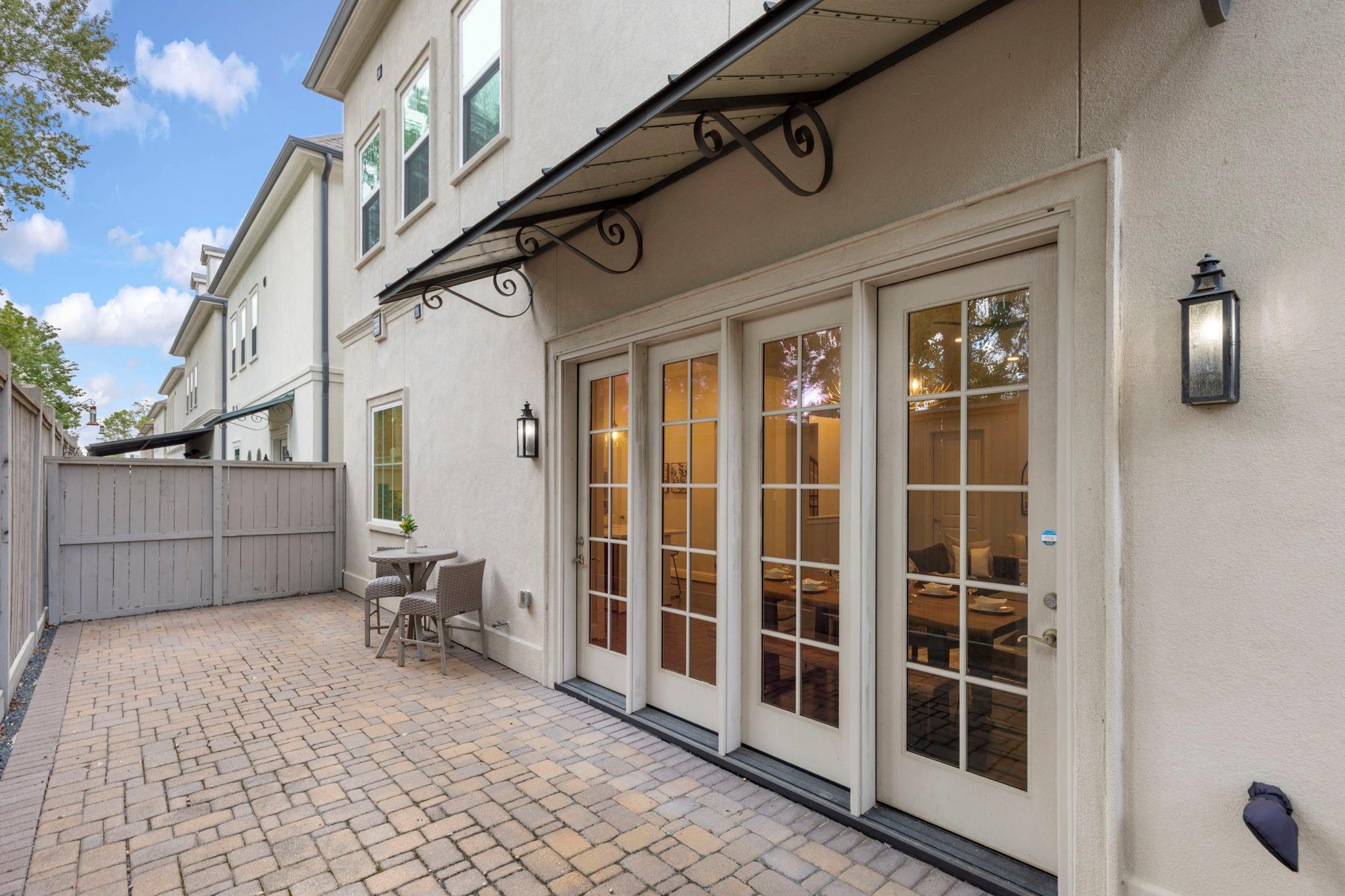 123 Hickory Street