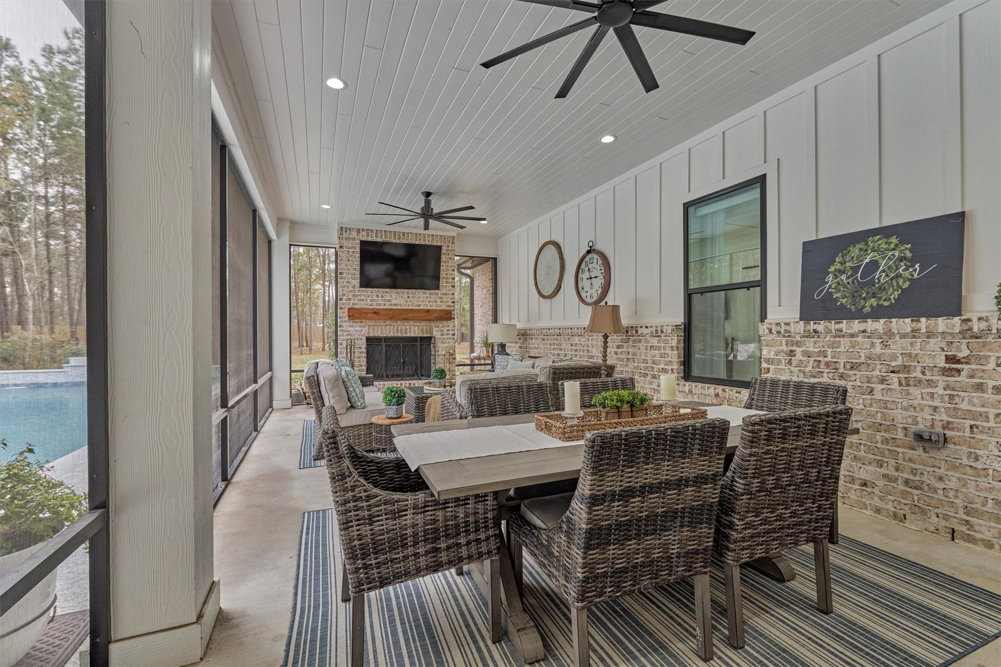 7709 Dog Wood Acres Drive