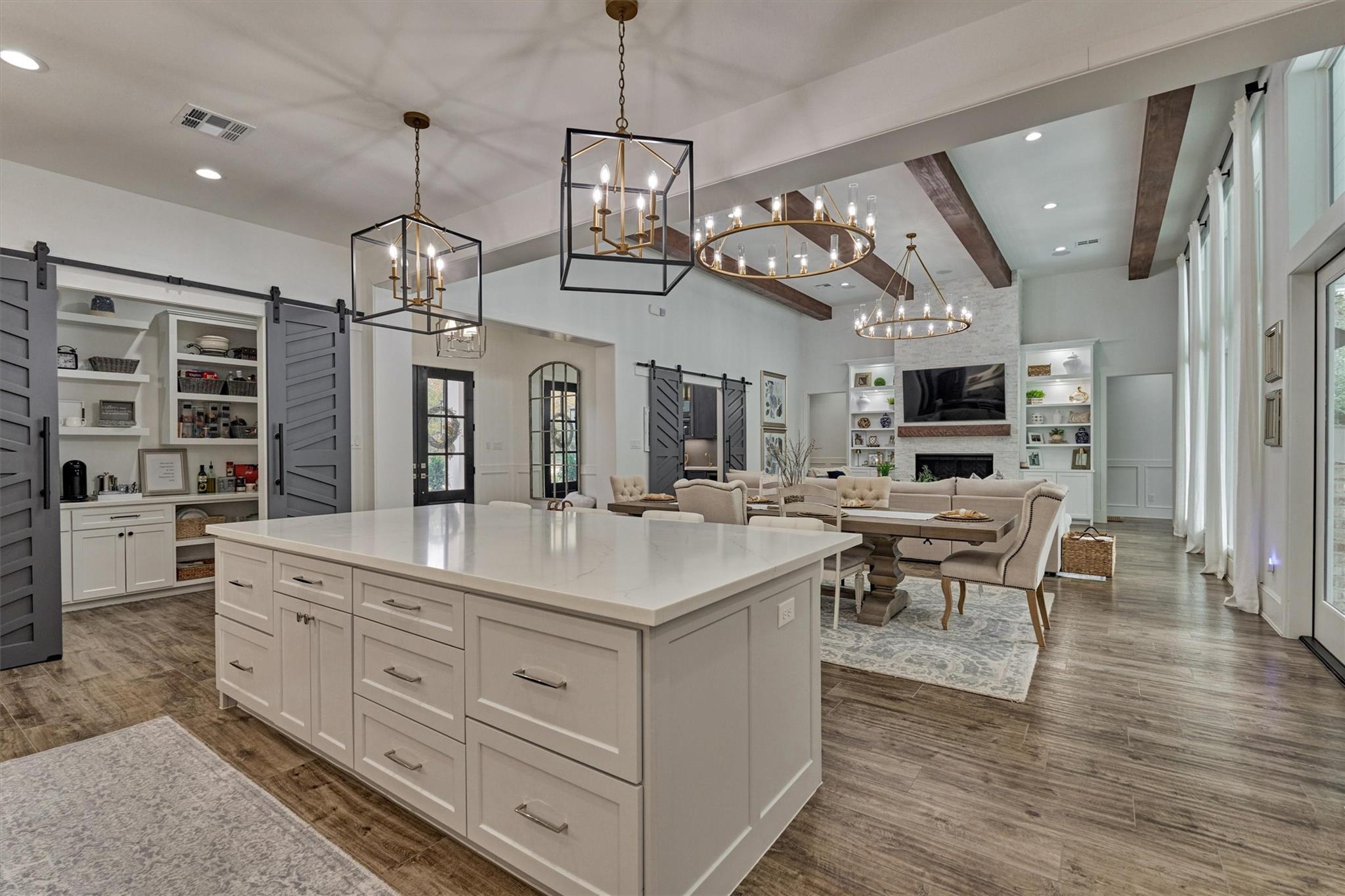 7709 Dog Wood Acres Drive