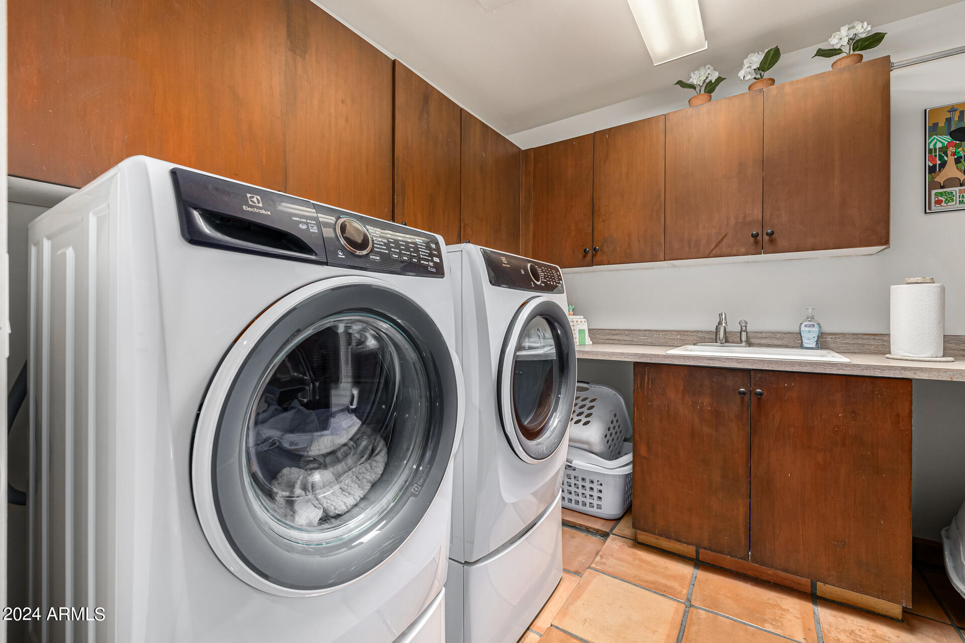 700 N DOBSON Road # 22