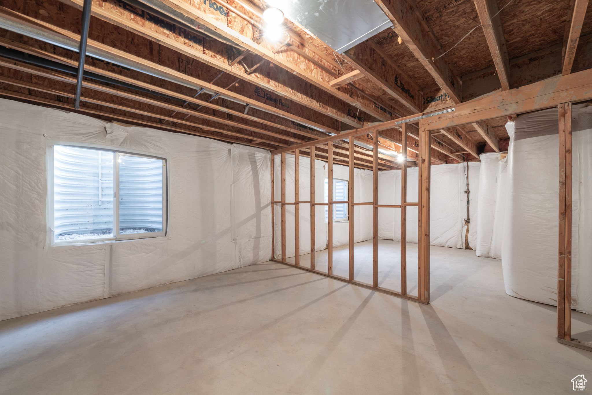 738 E GRAND CAYMAN DR