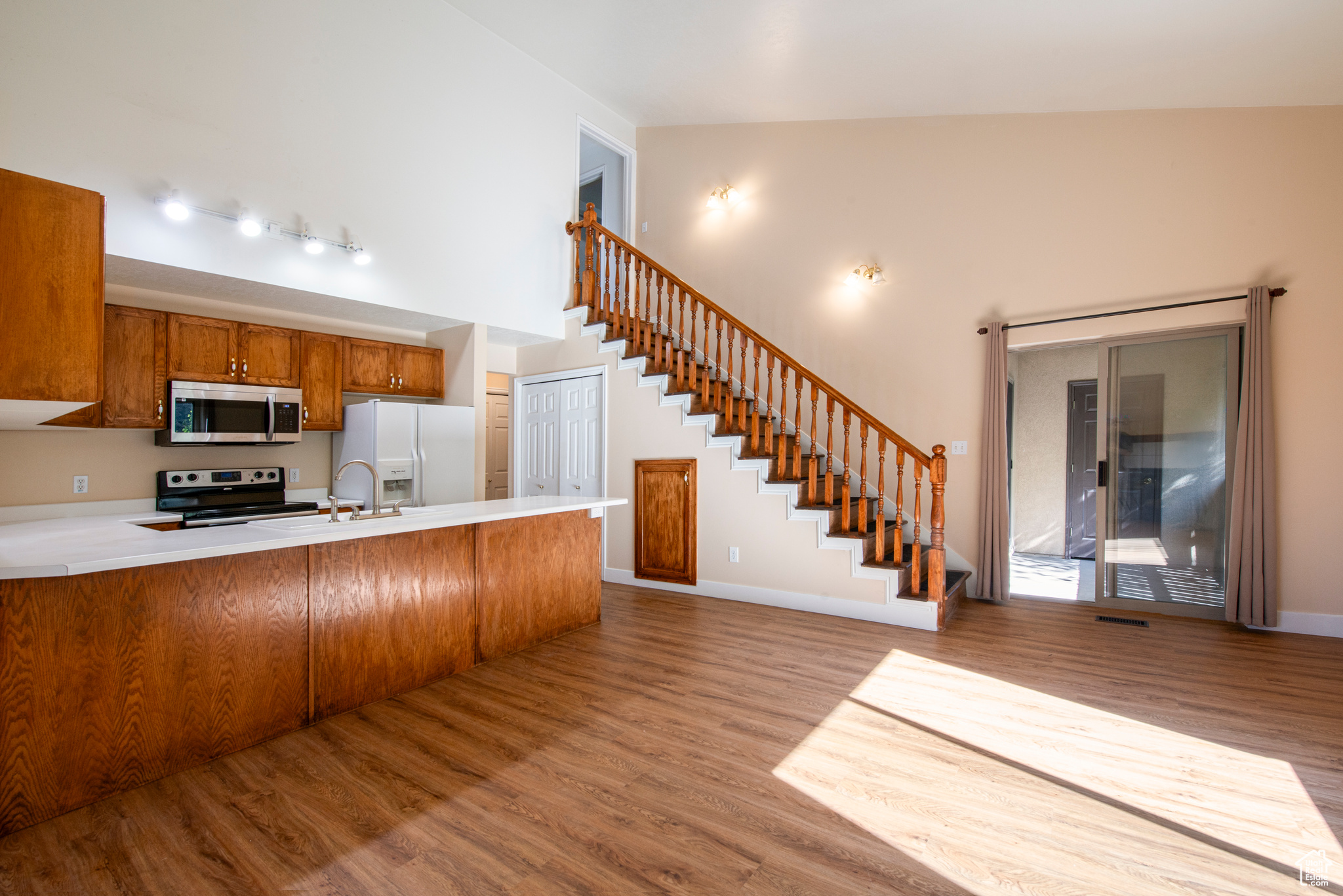 663 W JEFFERSON CV #11