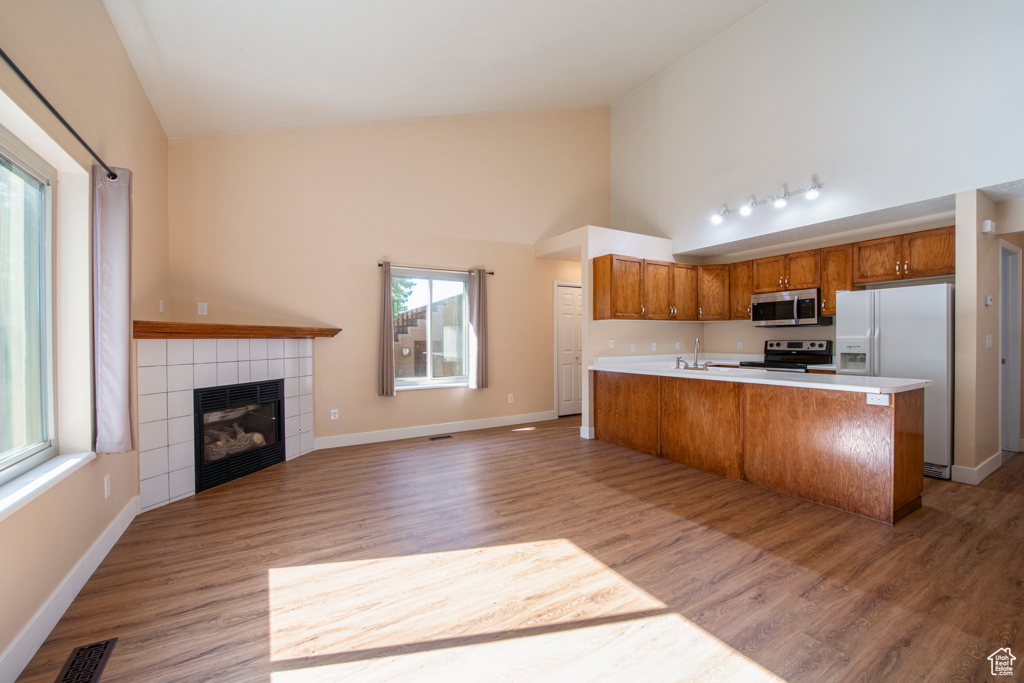 663 W JEFFERSON CV #11