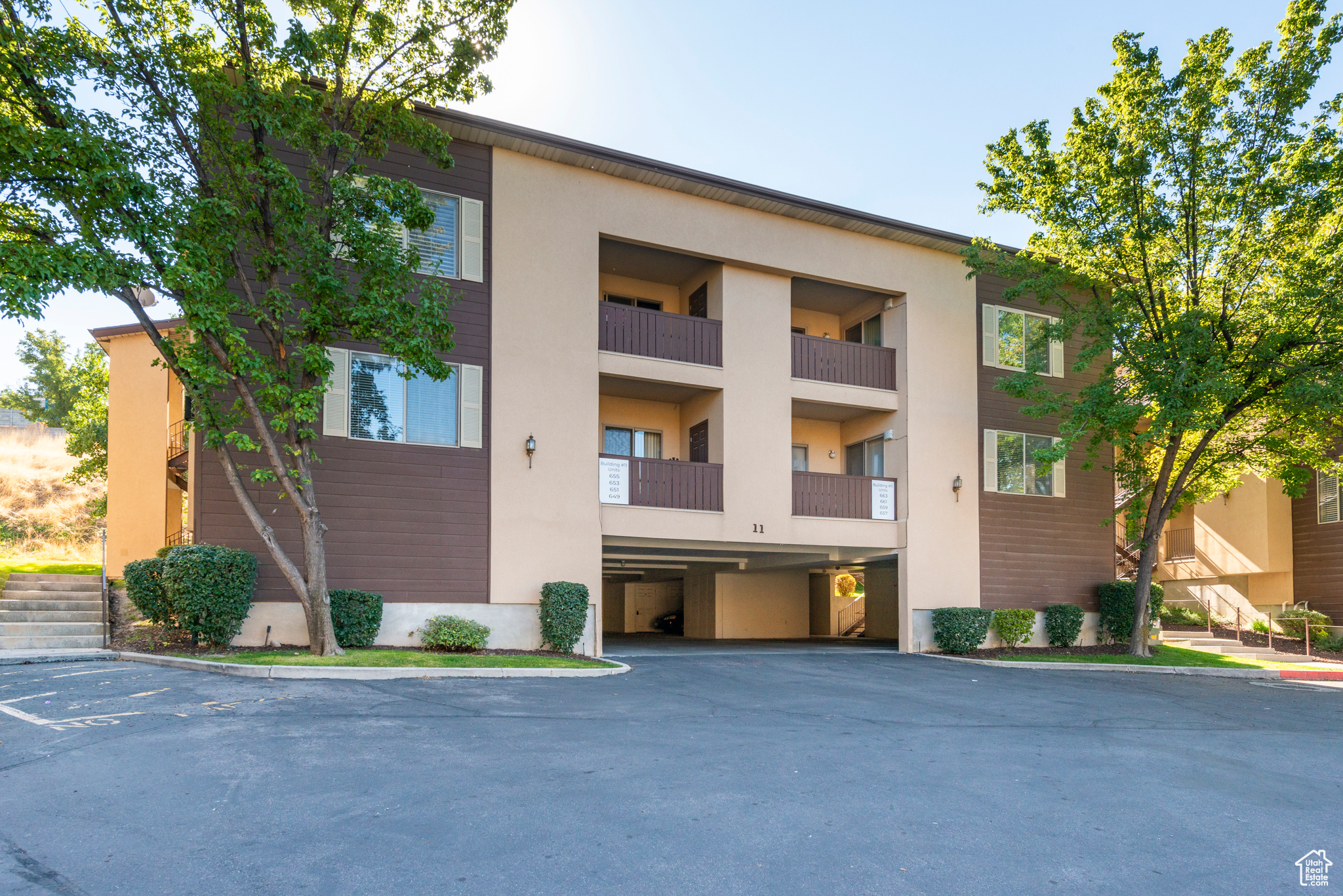 663 W JEFFERSON CV #11