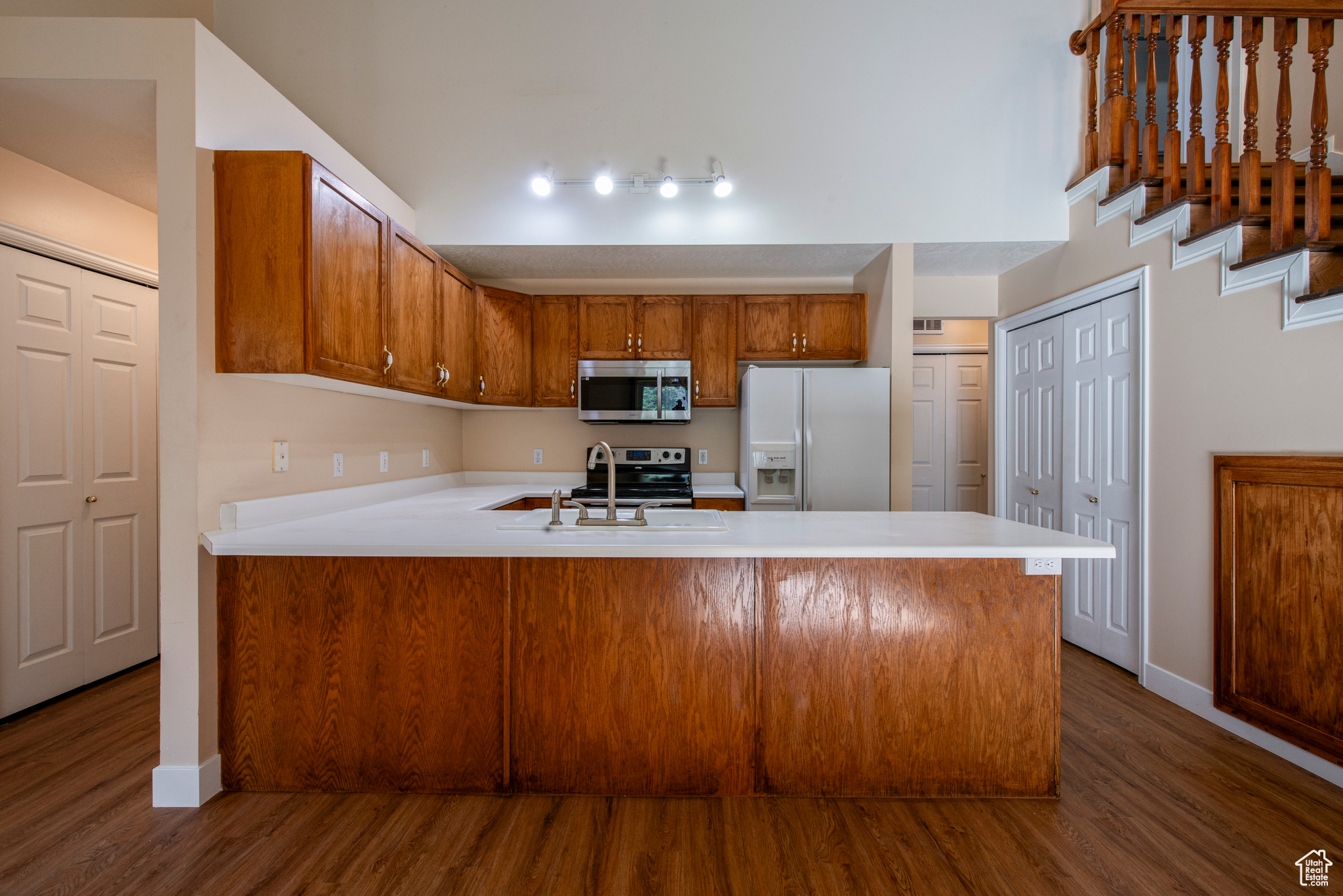 663 W JEFFERSON CV #11
