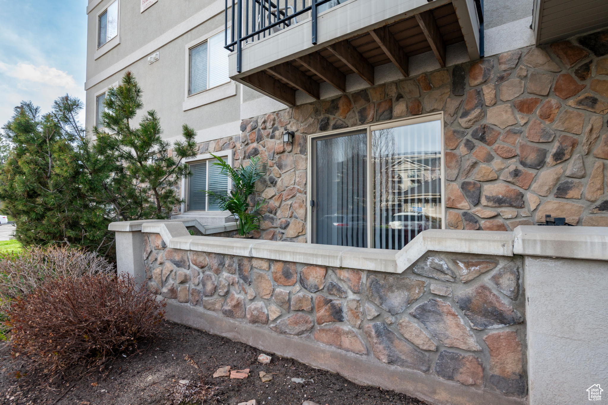 1195 E PRIVET DR #101