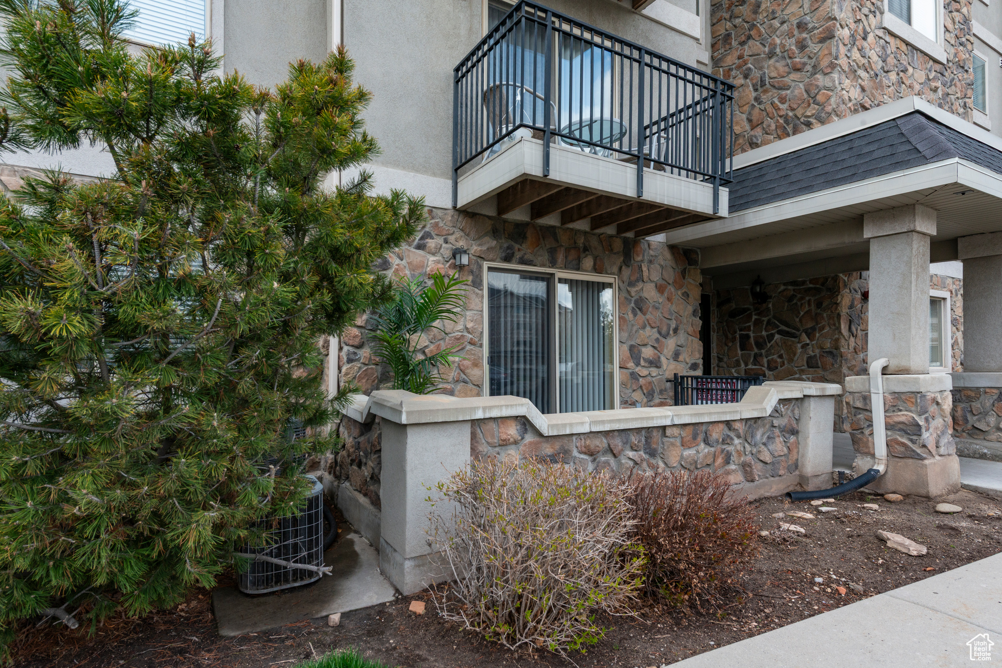 1195 E PRIVET DR #101