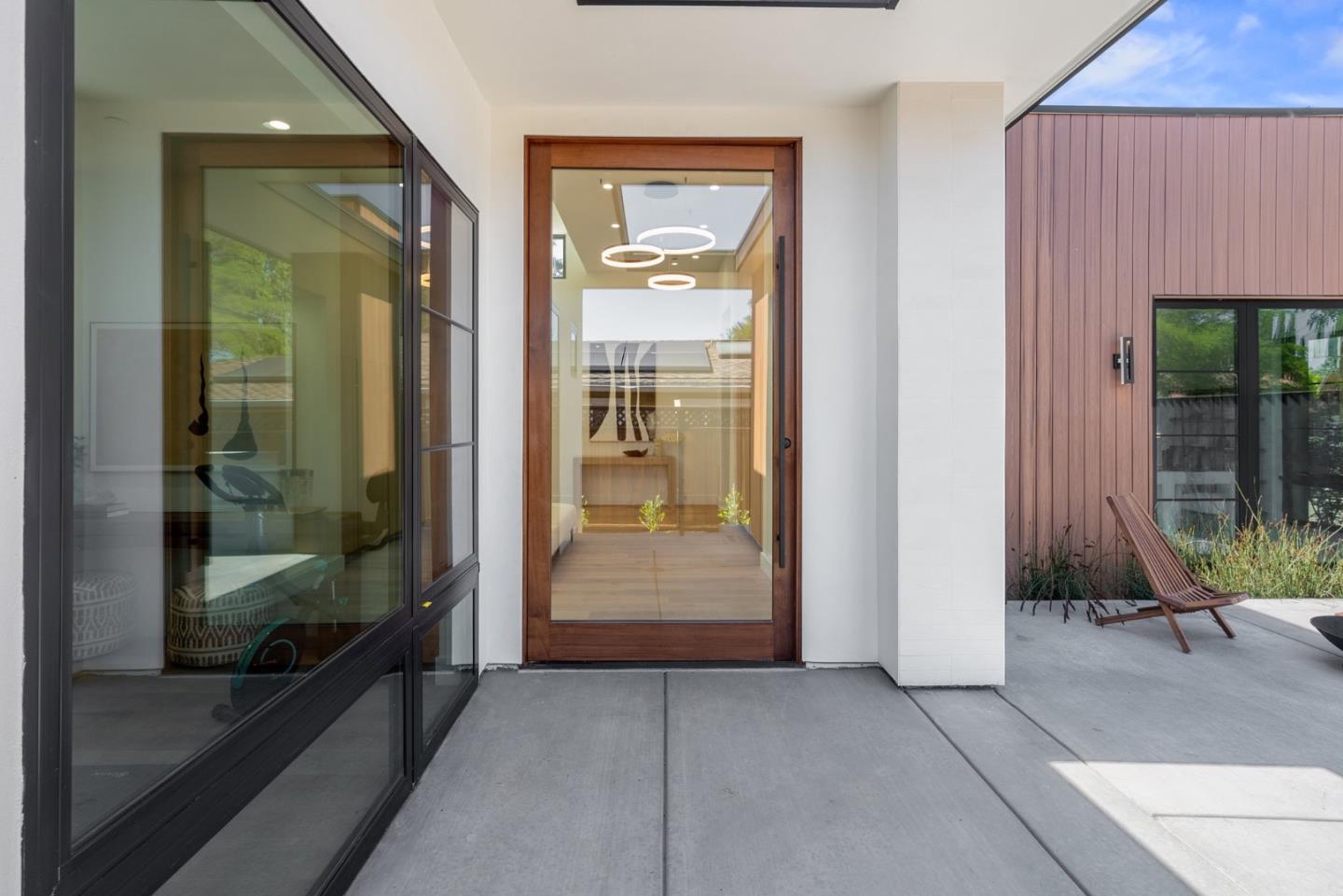 771 Jordan AVE