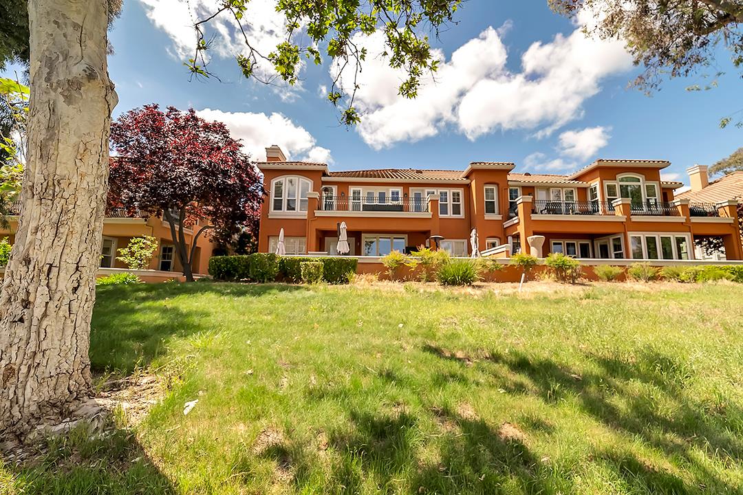 5445 Silver Vista WAY