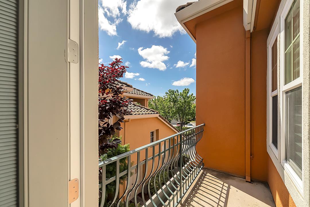 5445 Silver Vista WAY