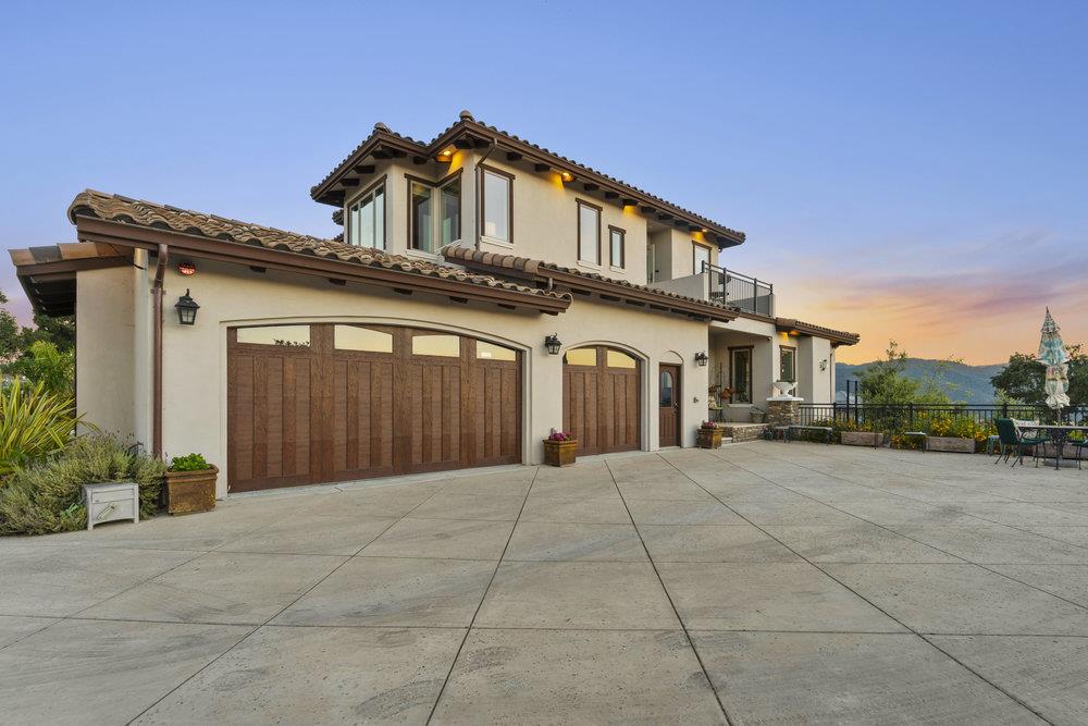 2241 Columbine CT