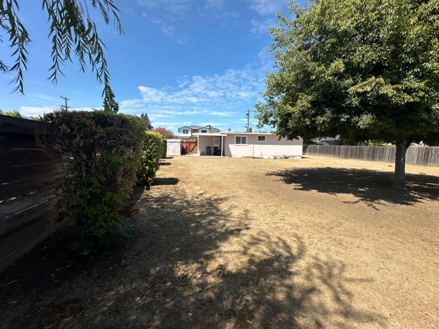 1440 Norman DR