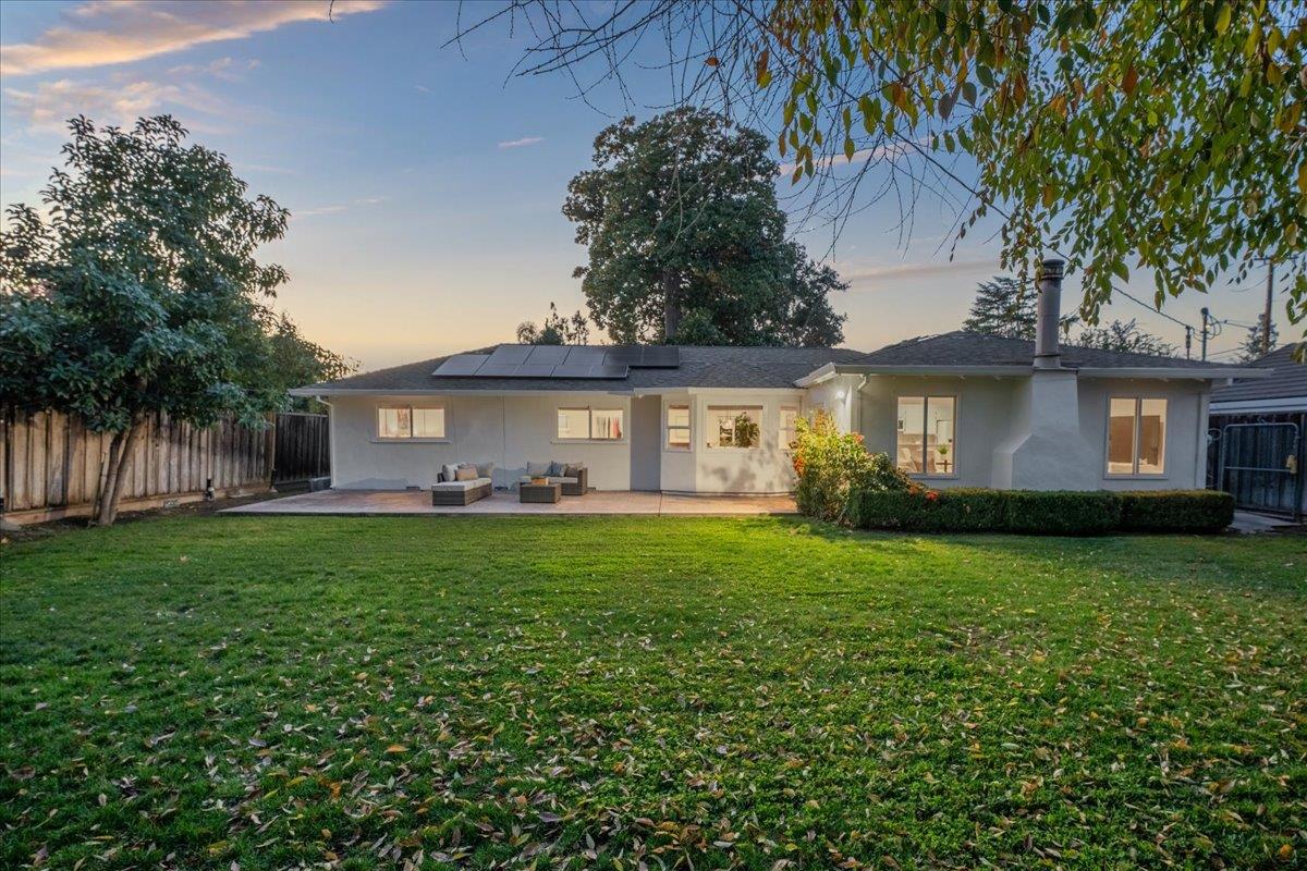 970 S Baywood Avenue