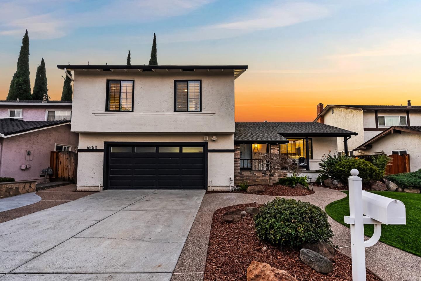 4653 Park Arcadia DR