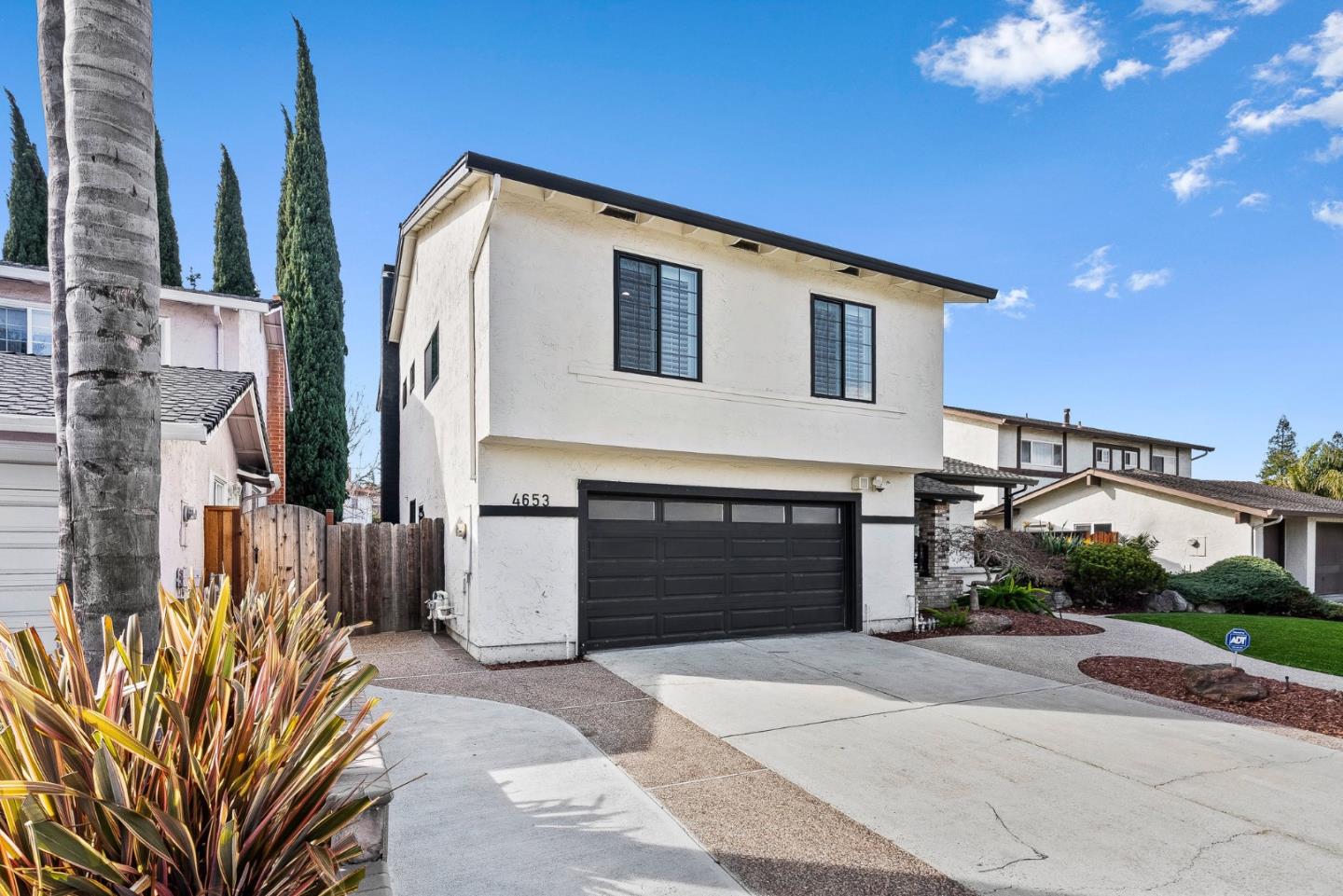 4653 Park Arcadia DR
