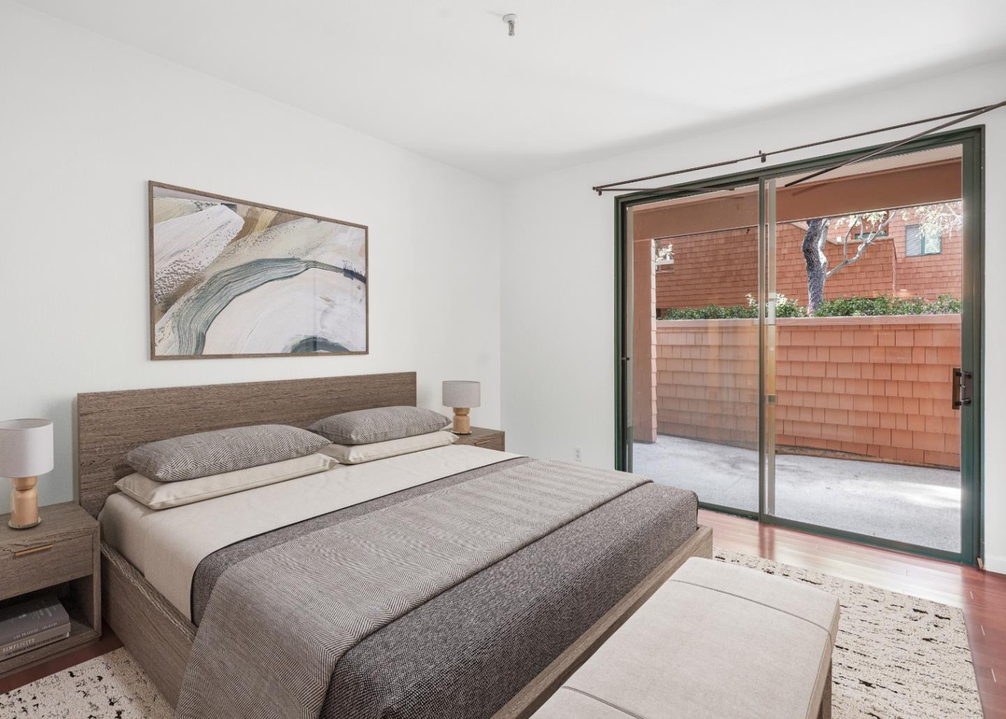 4250 El Camino Real B118