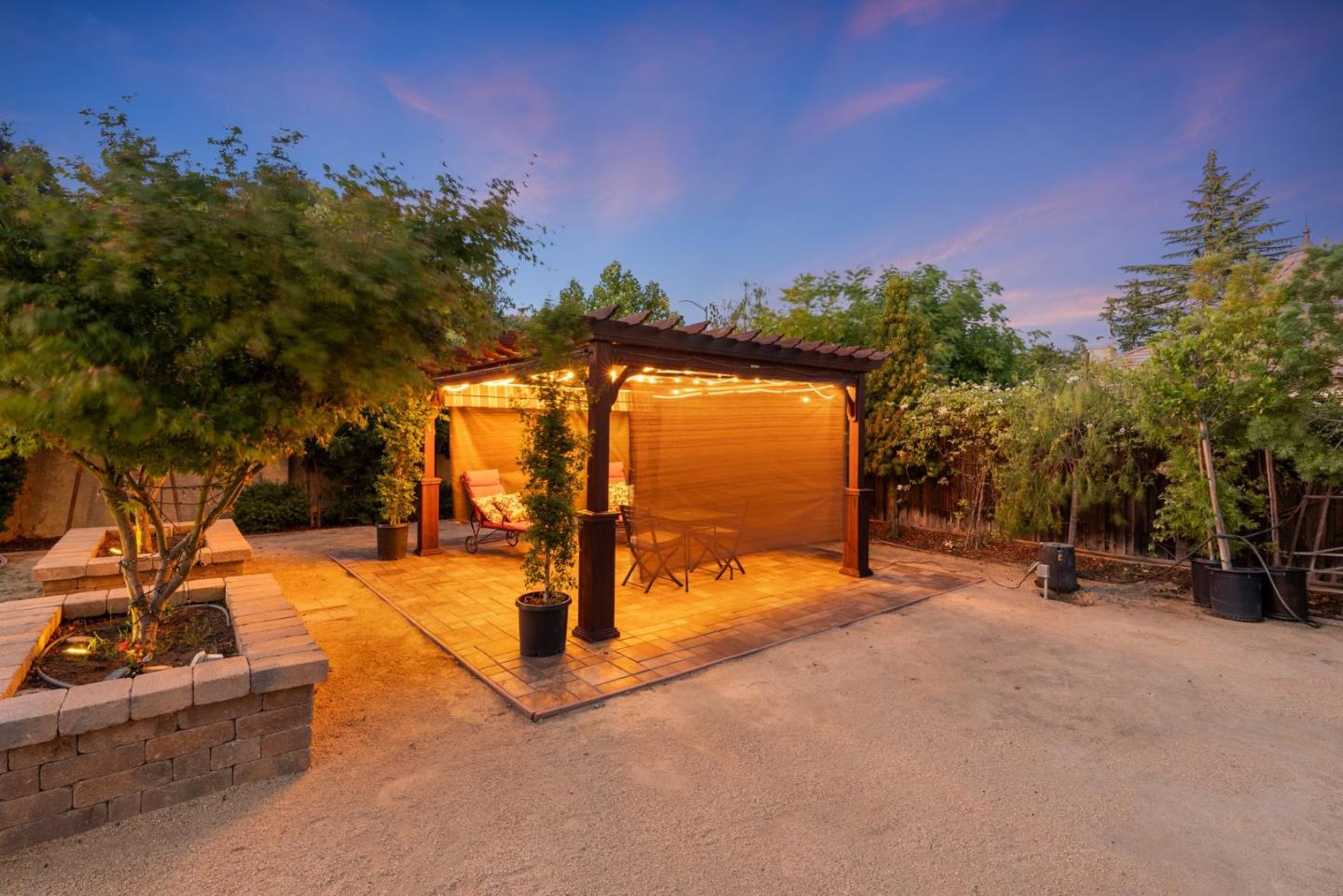 18720 Buena Ventura Court
