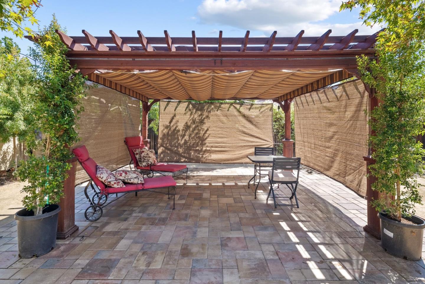 18720 Buena Ventura Court