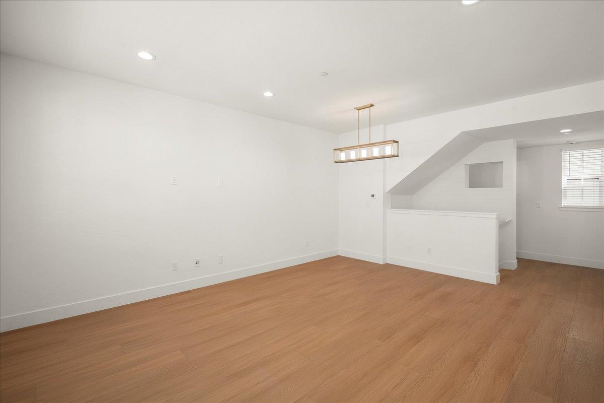 224 Carroll ST 8