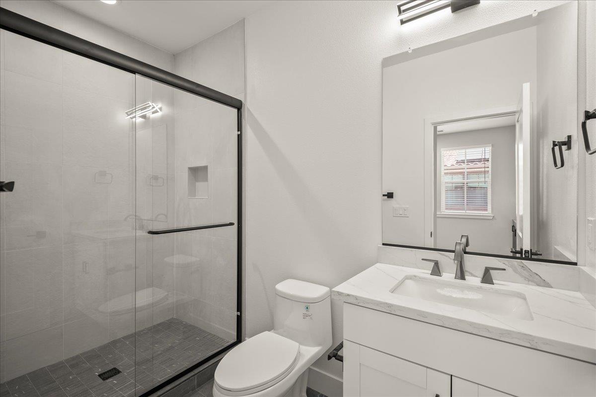 224 Carroll ST 6