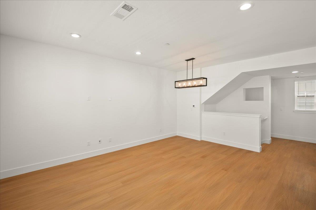224 Carroll ST 6