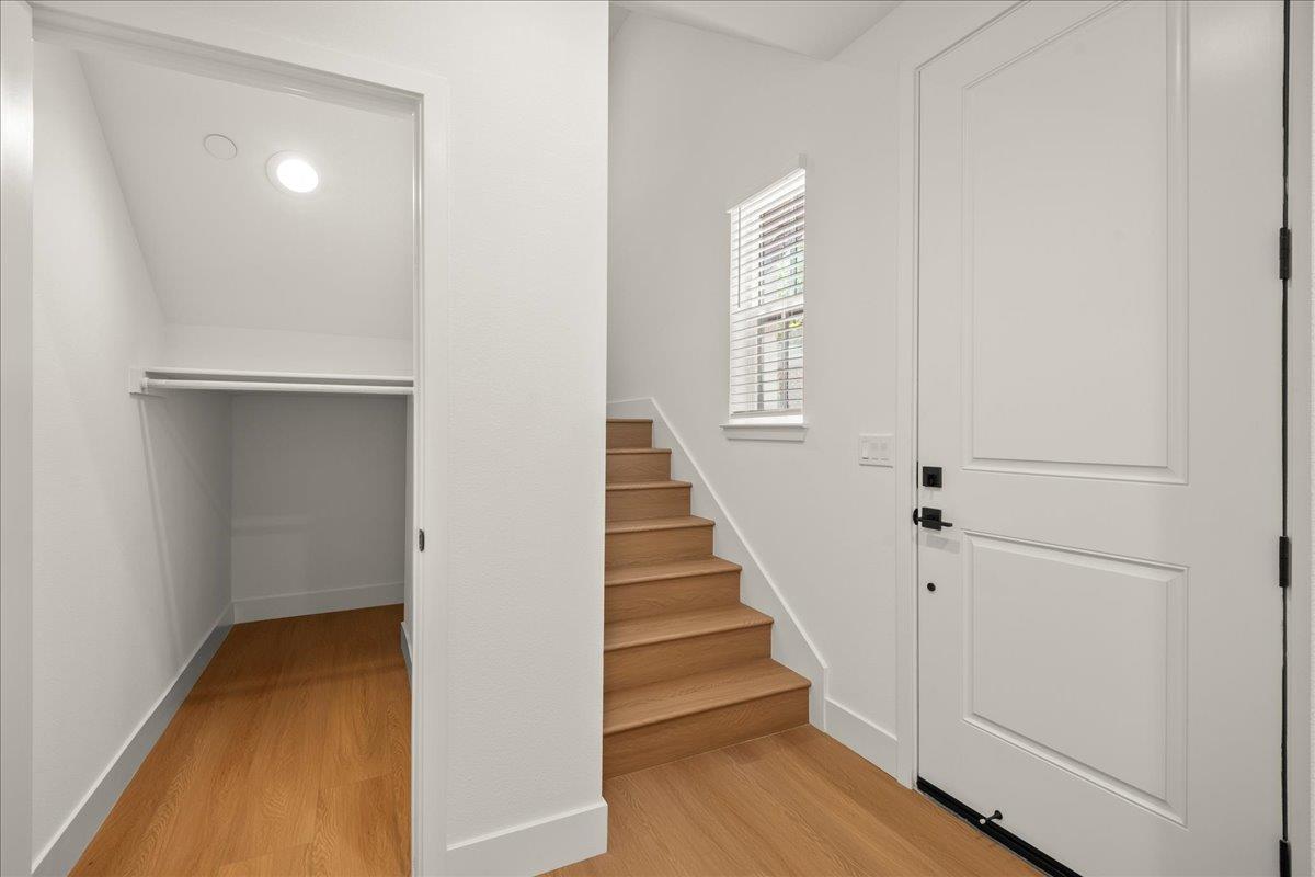 224 Carroll ST 6