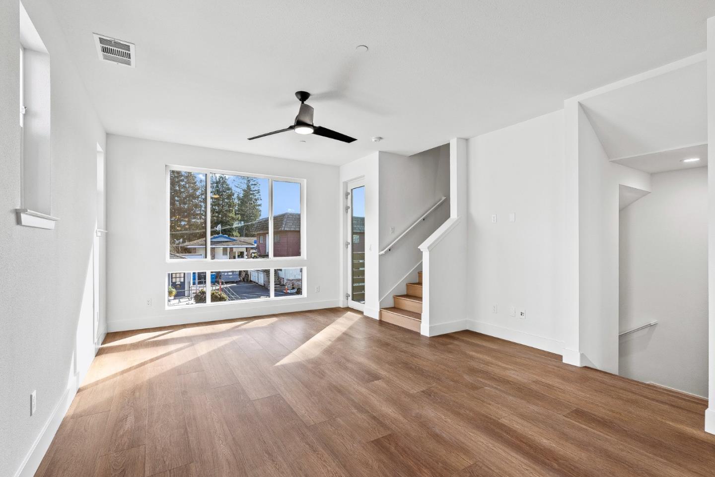 939 Woodside Road