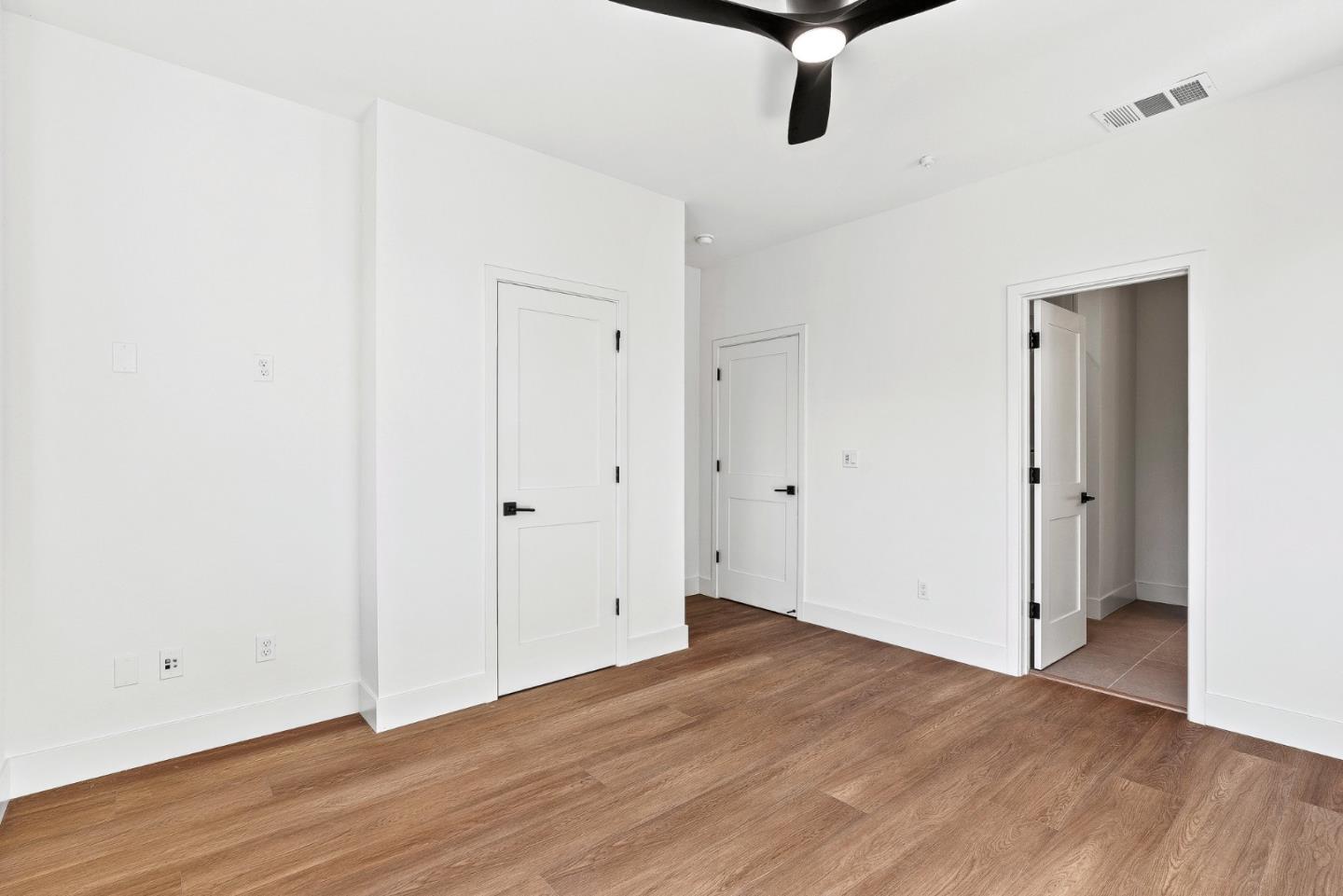 939 Woodside Road