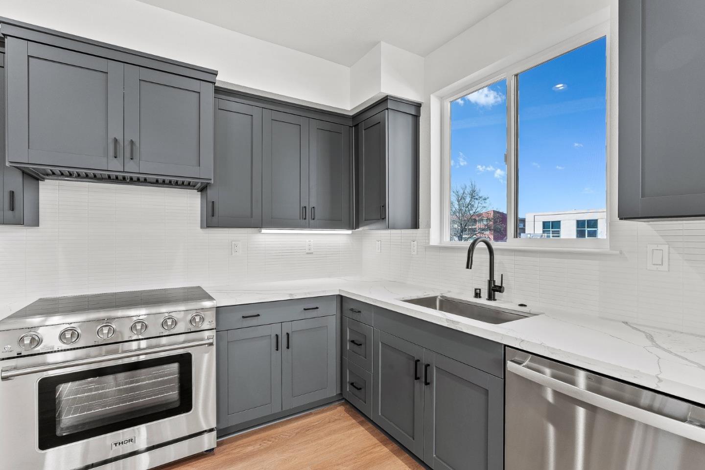 939 Woodside Road