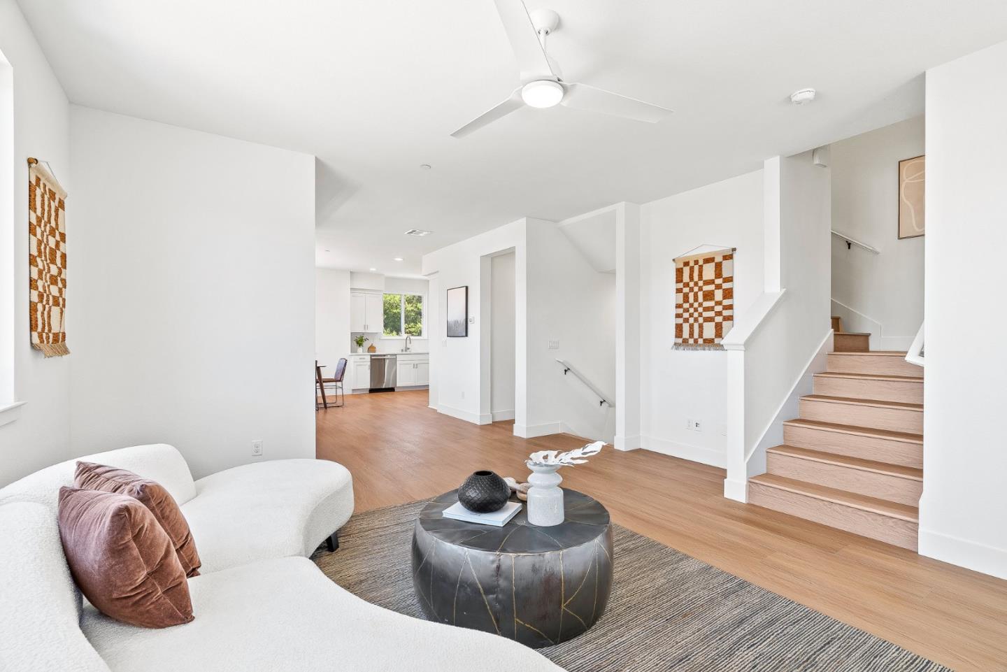 927 Woodside Road