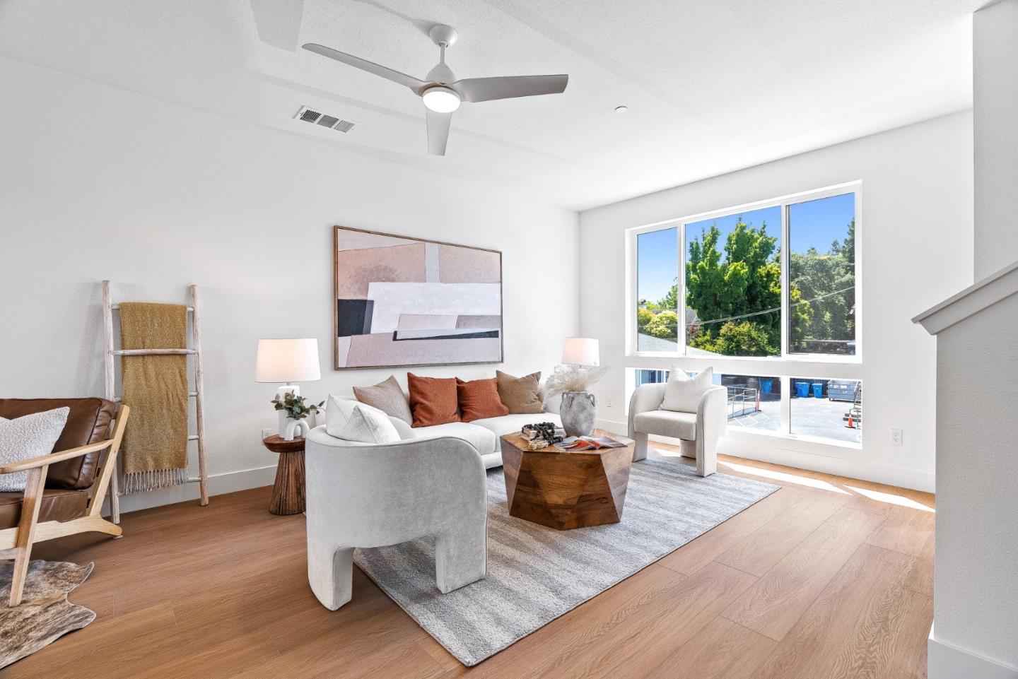931 Woodside Road