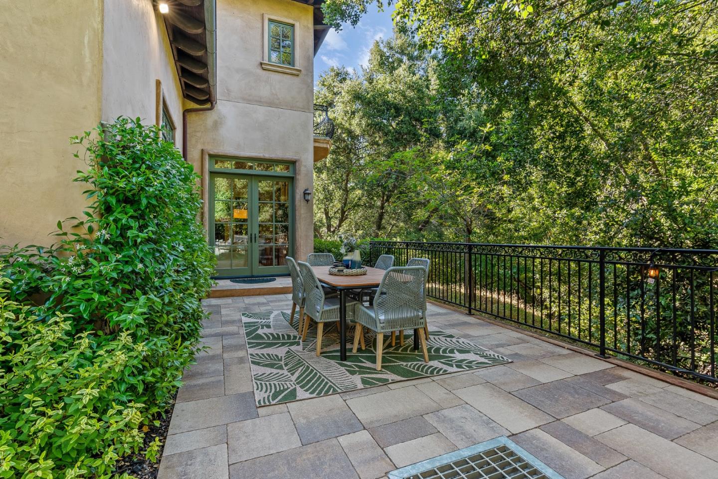 11860 Francemont Drive