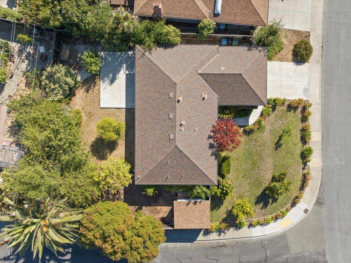 495 Giannini Drive