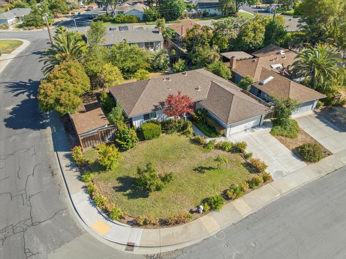 495 Giannini Drive