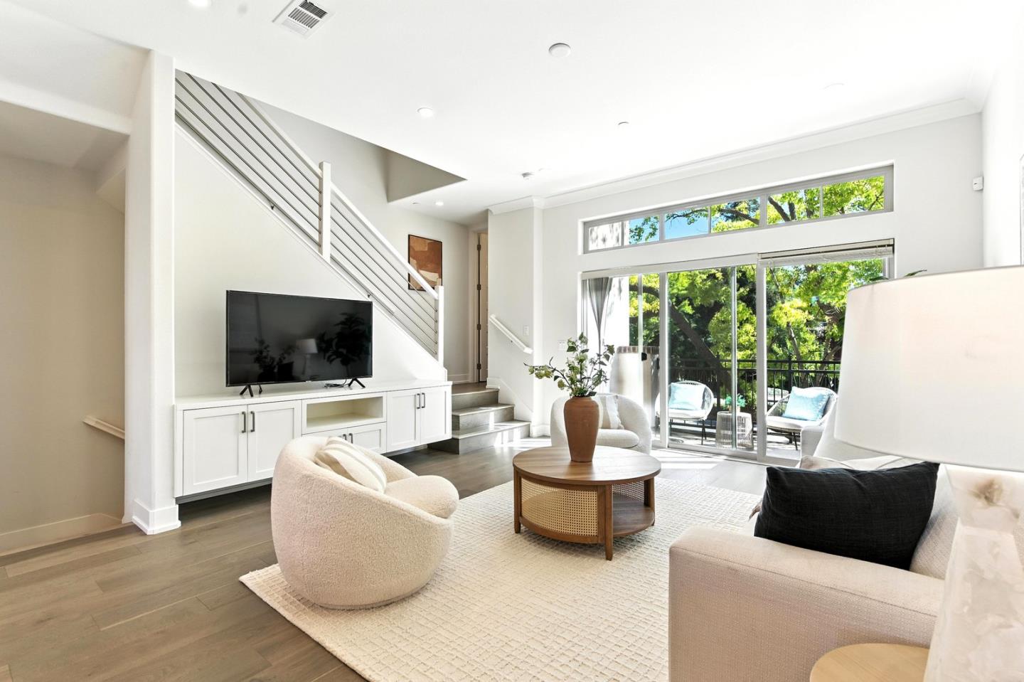 2014 West Middlefield Road