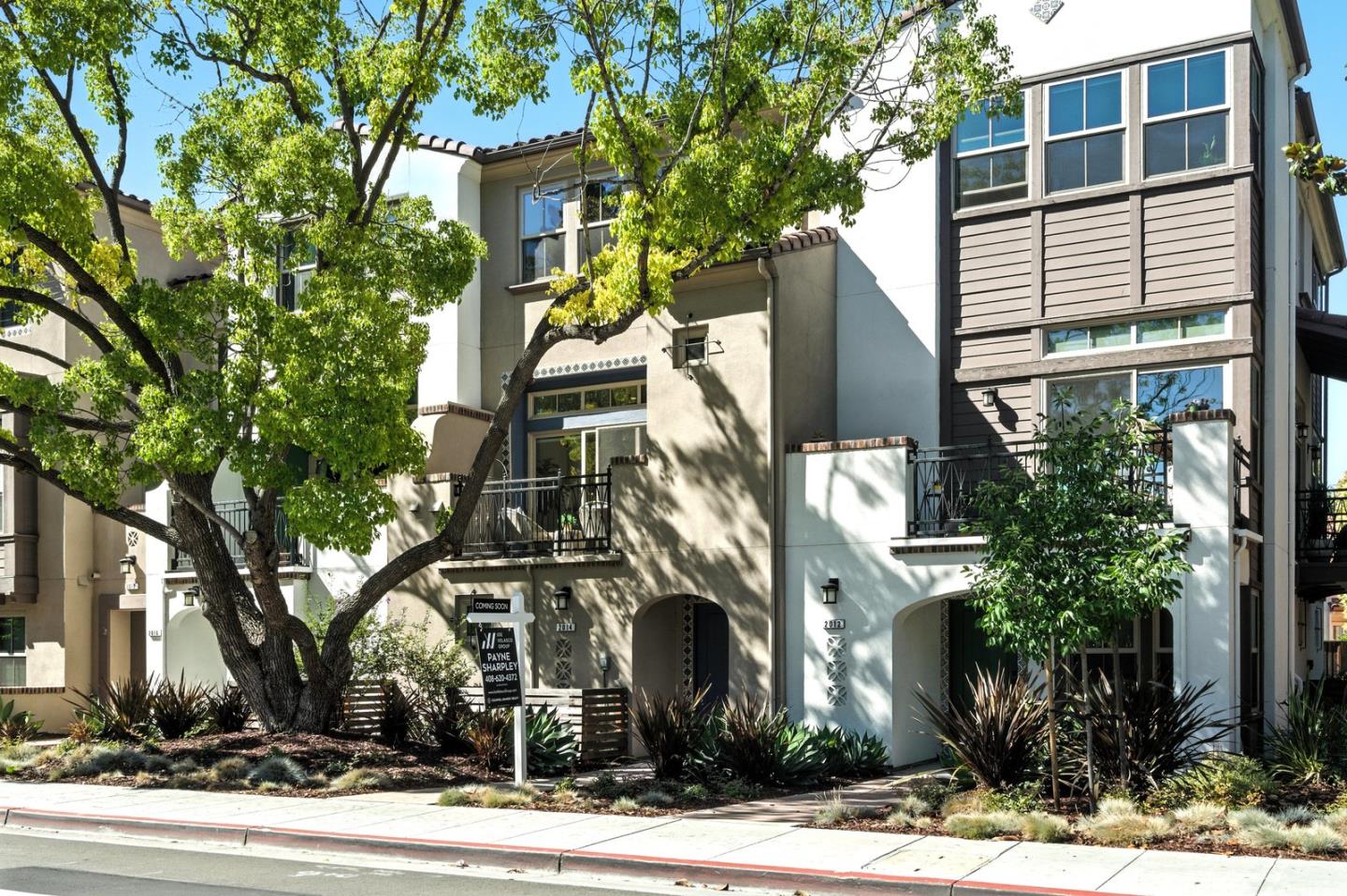2014 West Middlefield Road