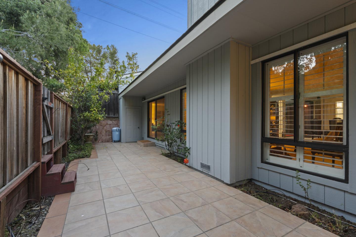 23000 Stonebridge