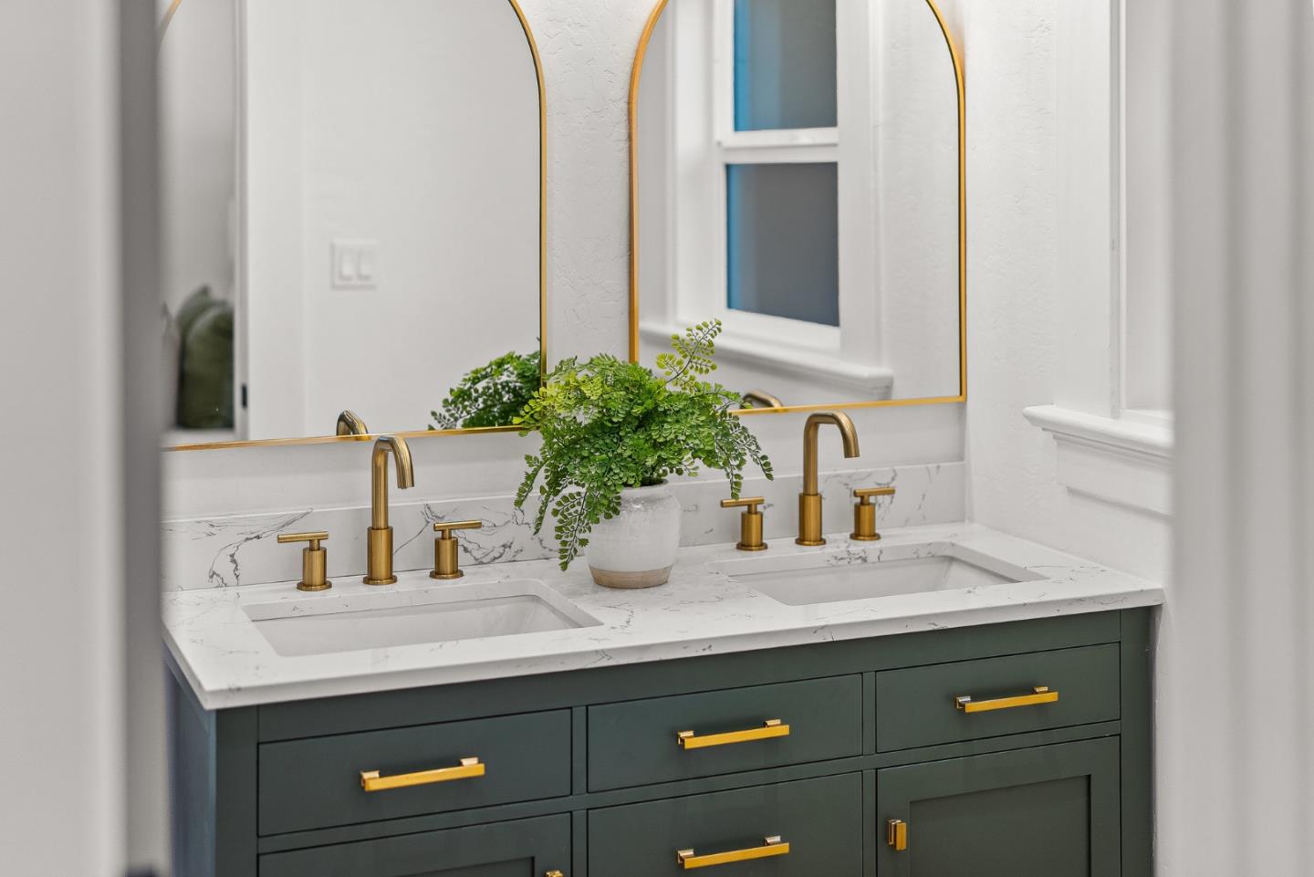 416 South 6th Street