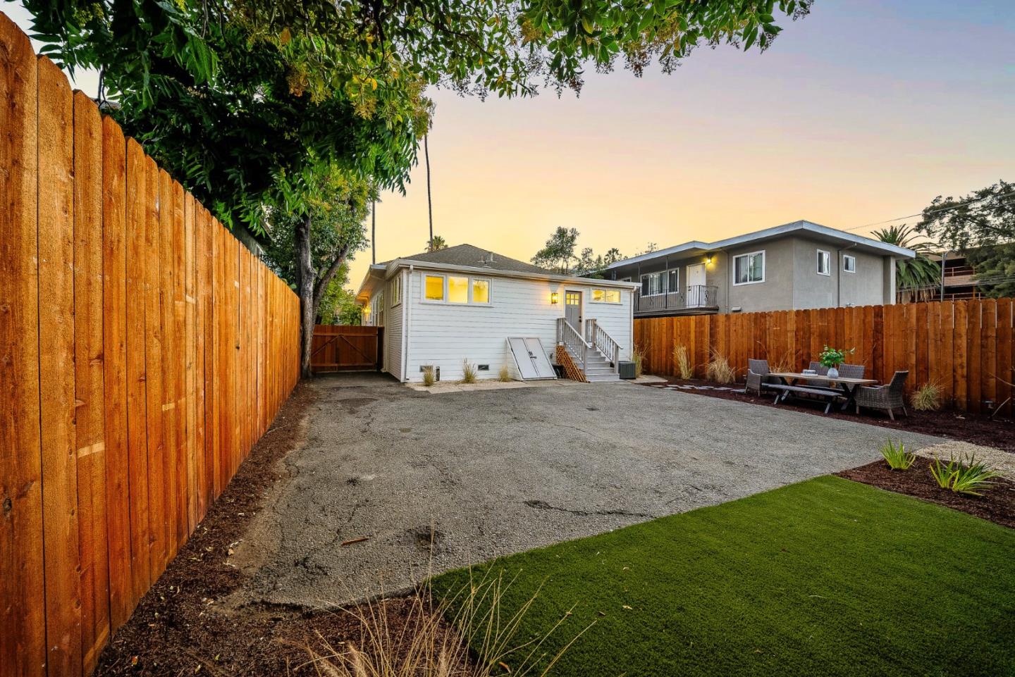 416 South 6th Street