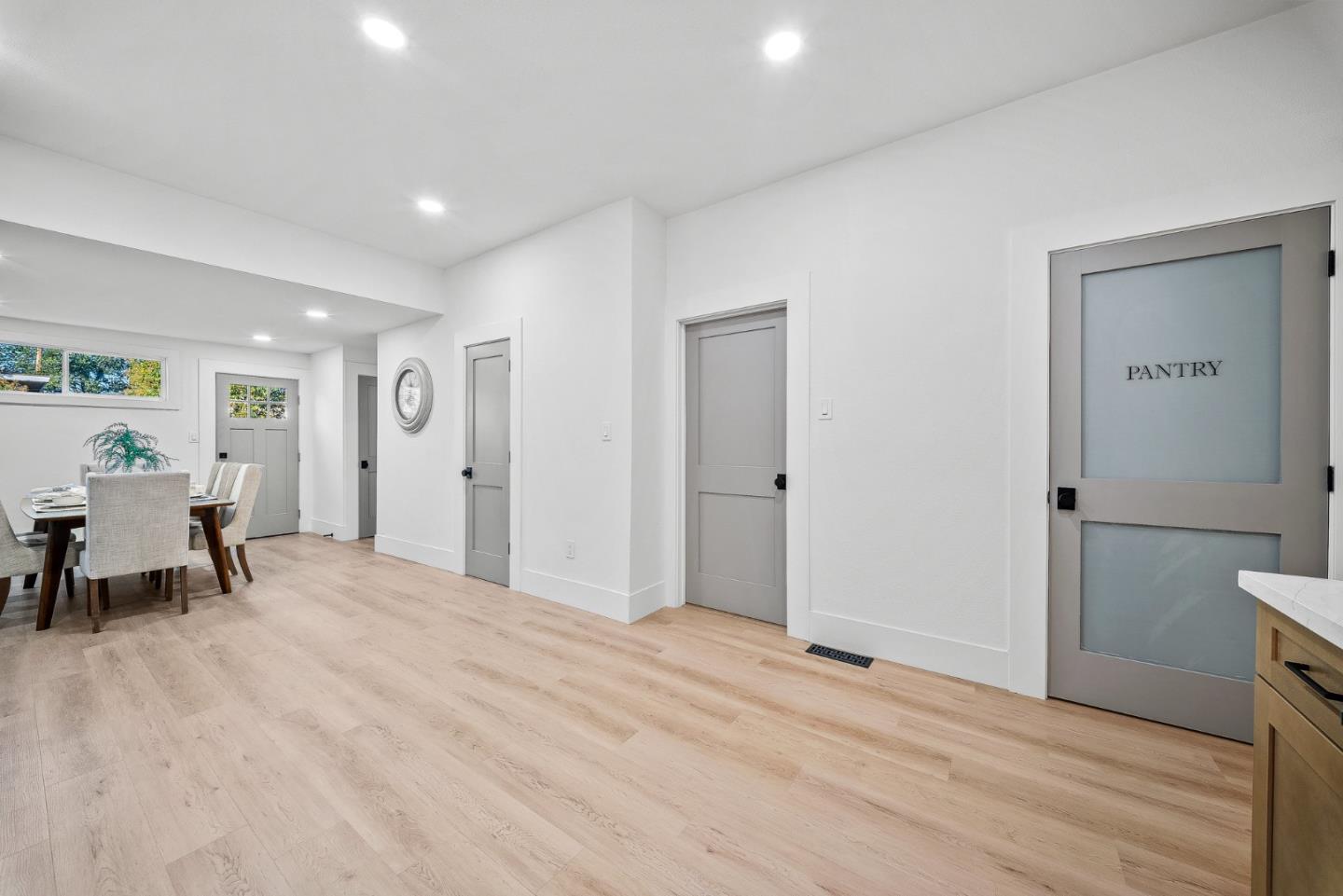 416 South 6th Street