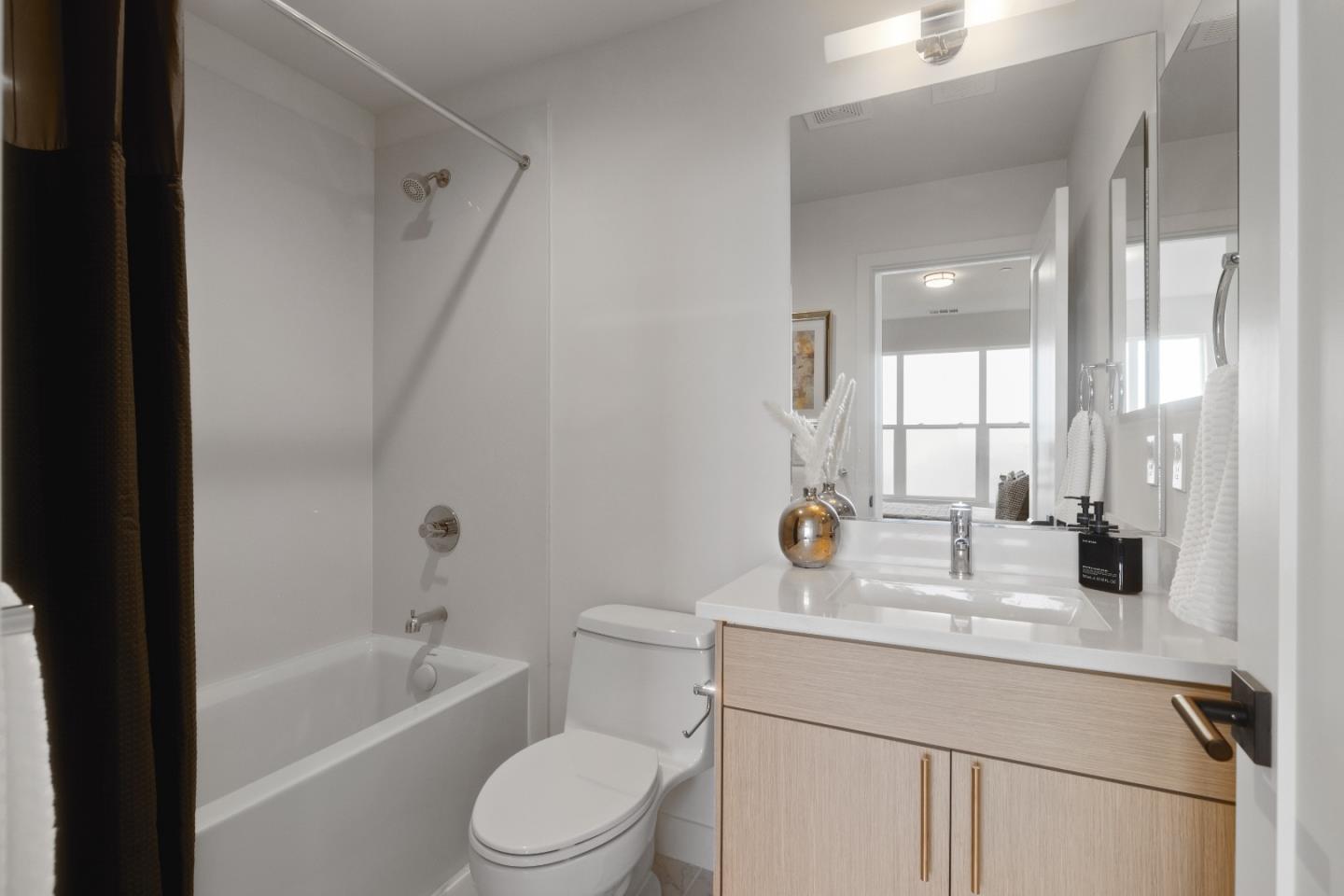 803 Fassler Avenue 2