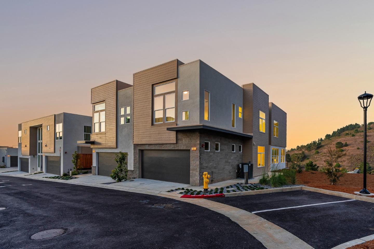 803 Fassler Avenue 2