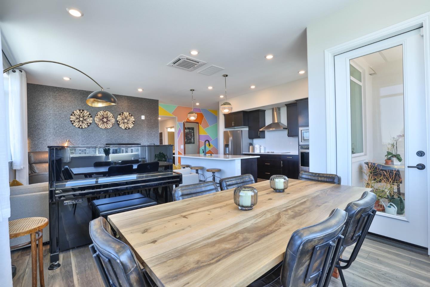 3207 Mallard Court 401